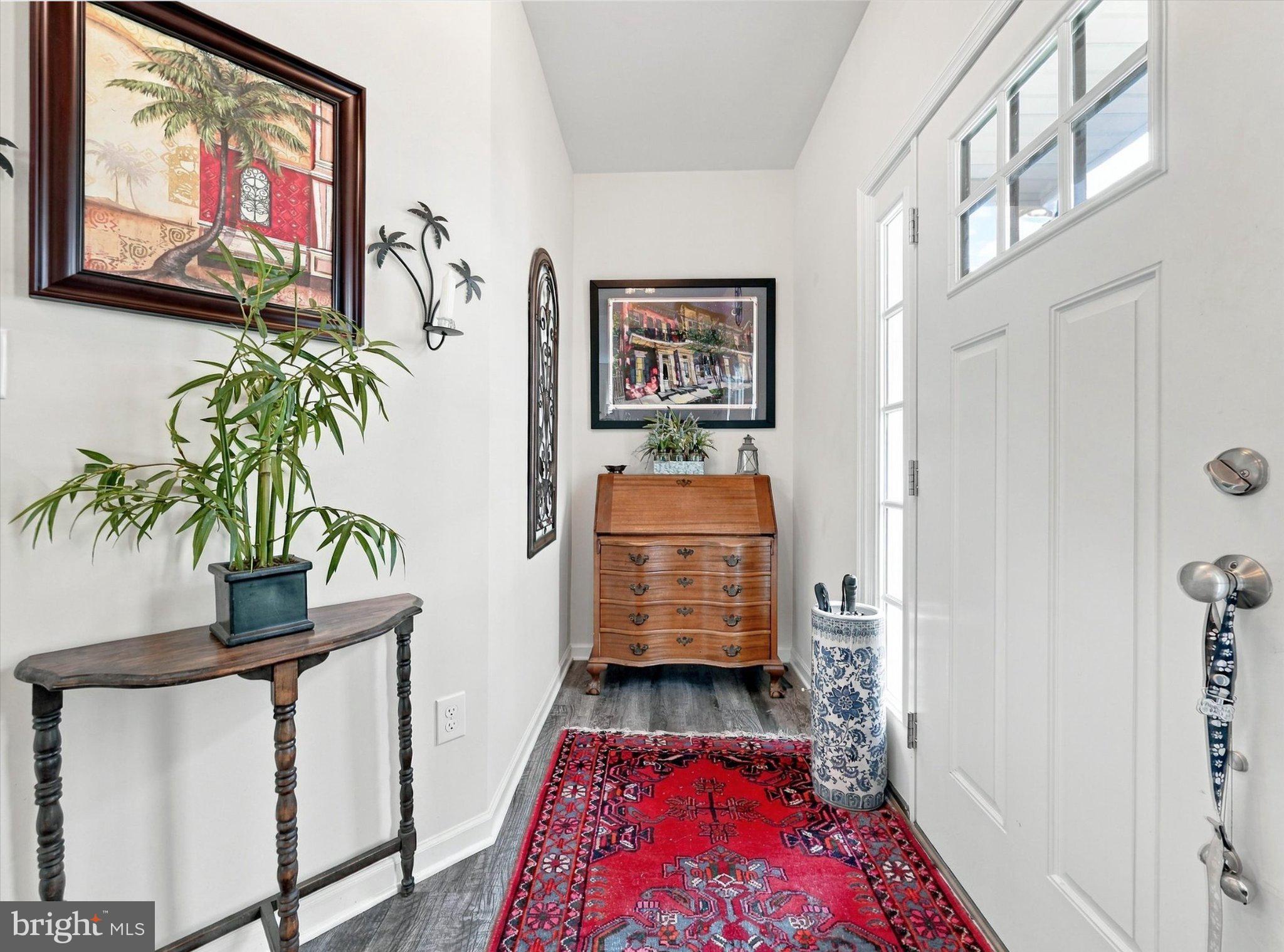 275 KESTREL COURT