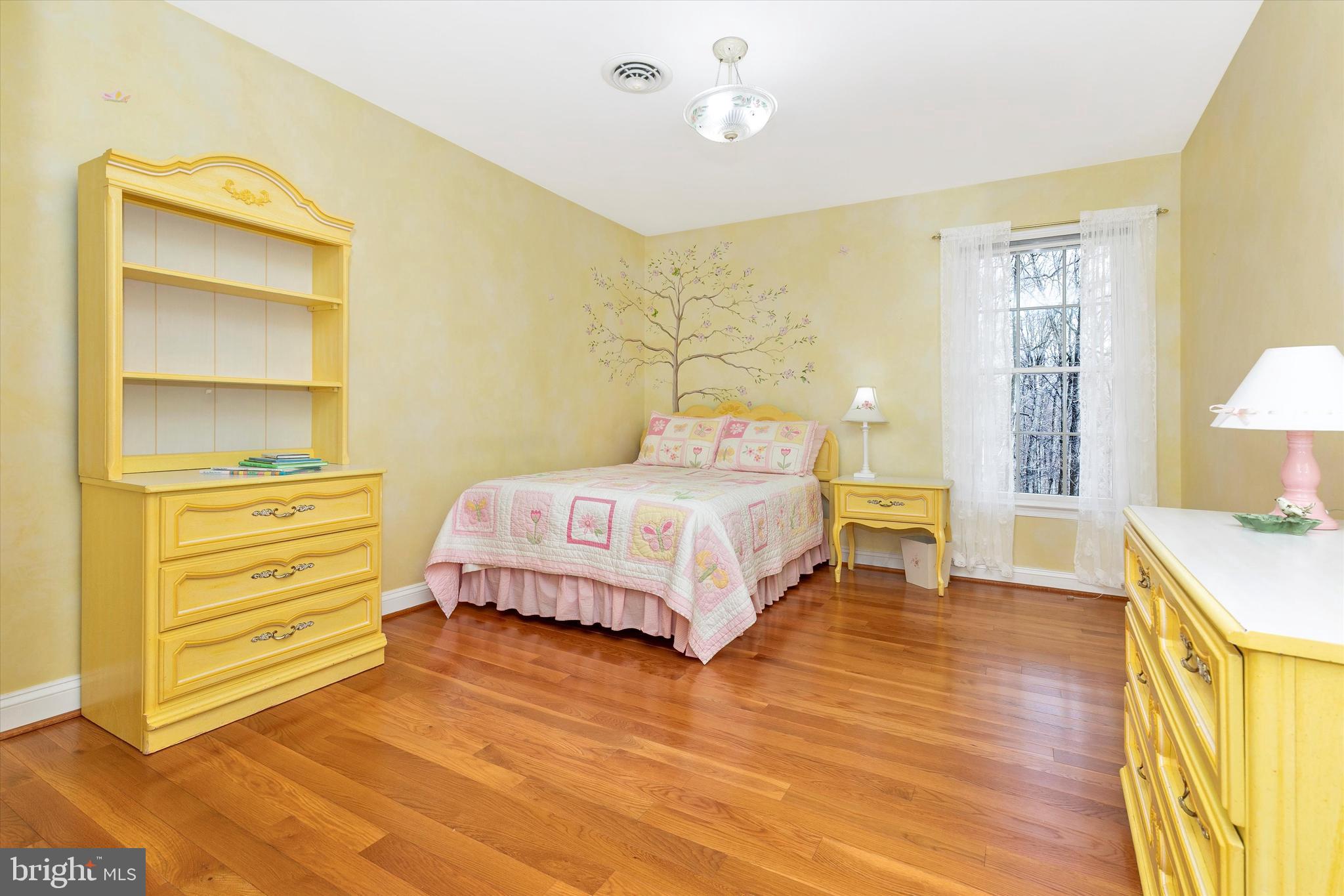 SWEETWATER PASS - Residential