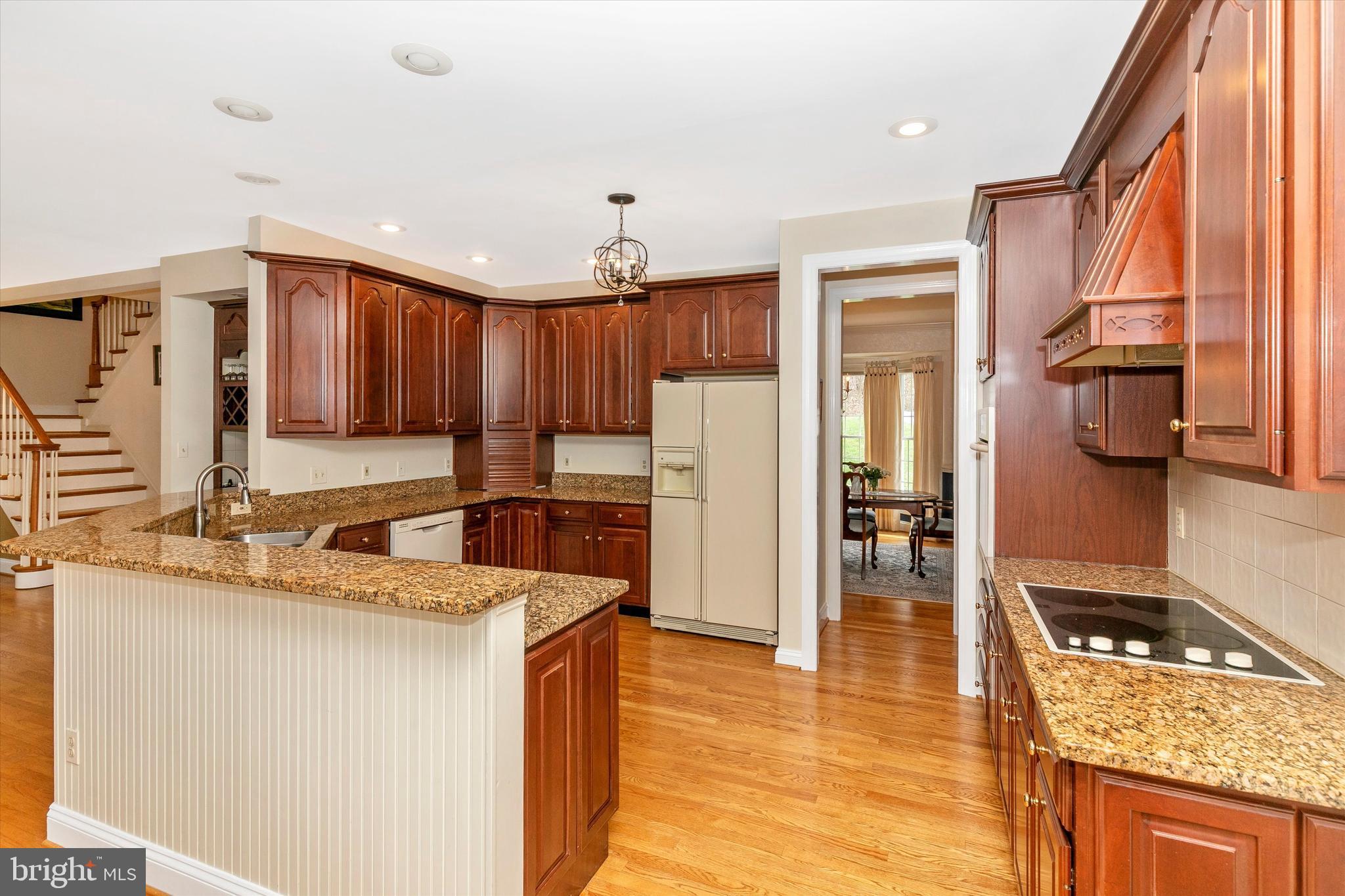 SWEETWATER PASS - Residential