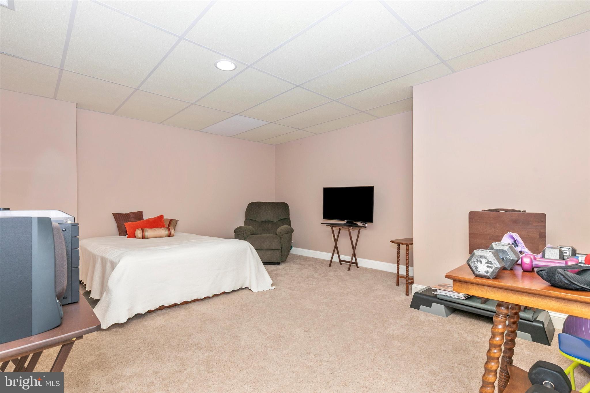 SWEETWATER PASS - Residential