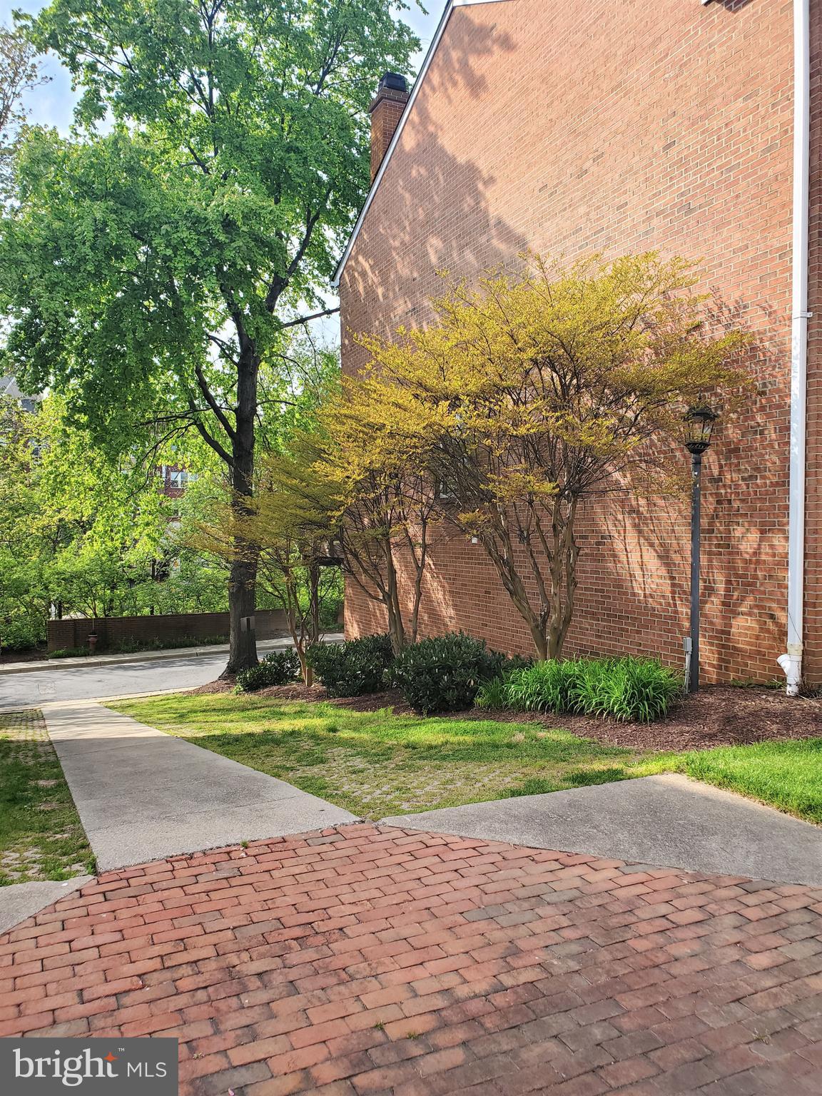 ROCKCREST - Residential Lease