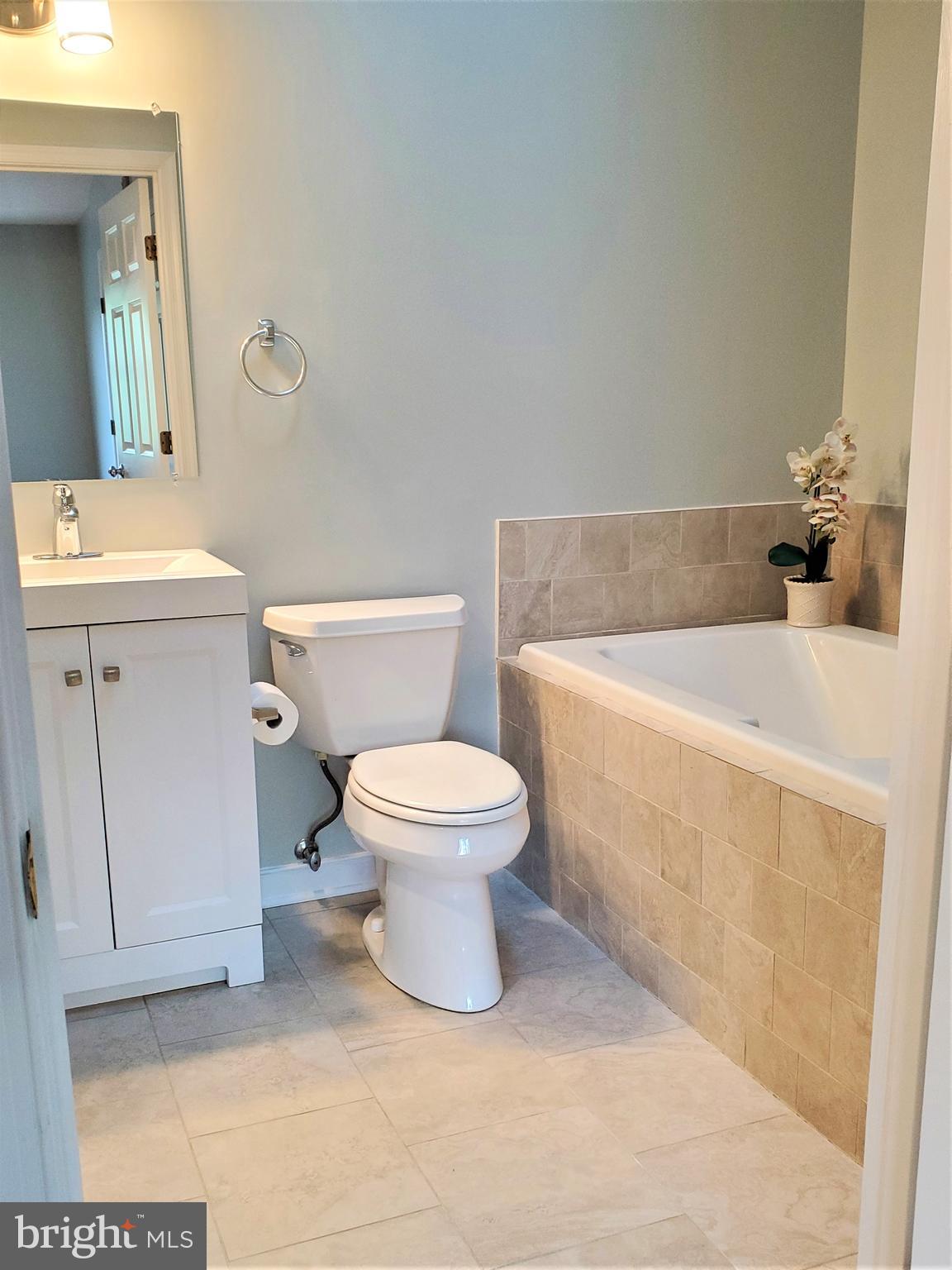 ROCKCREST - Residential Lease