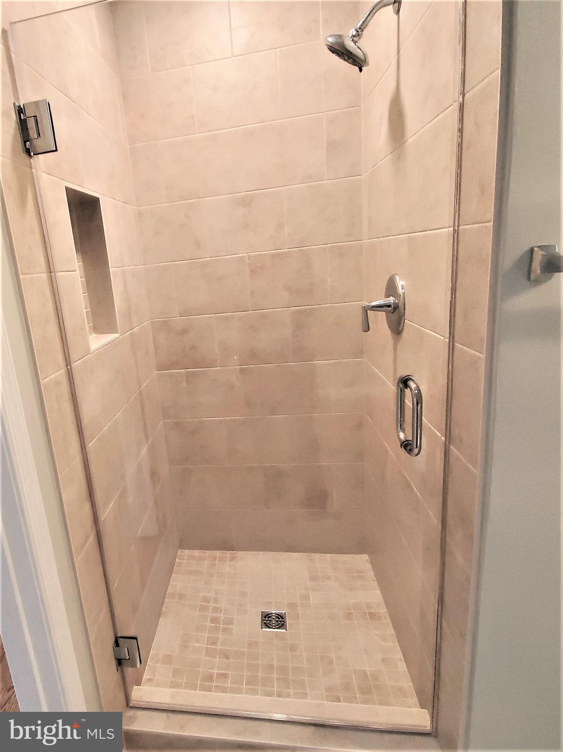 ROCKCREST - Residential Lease