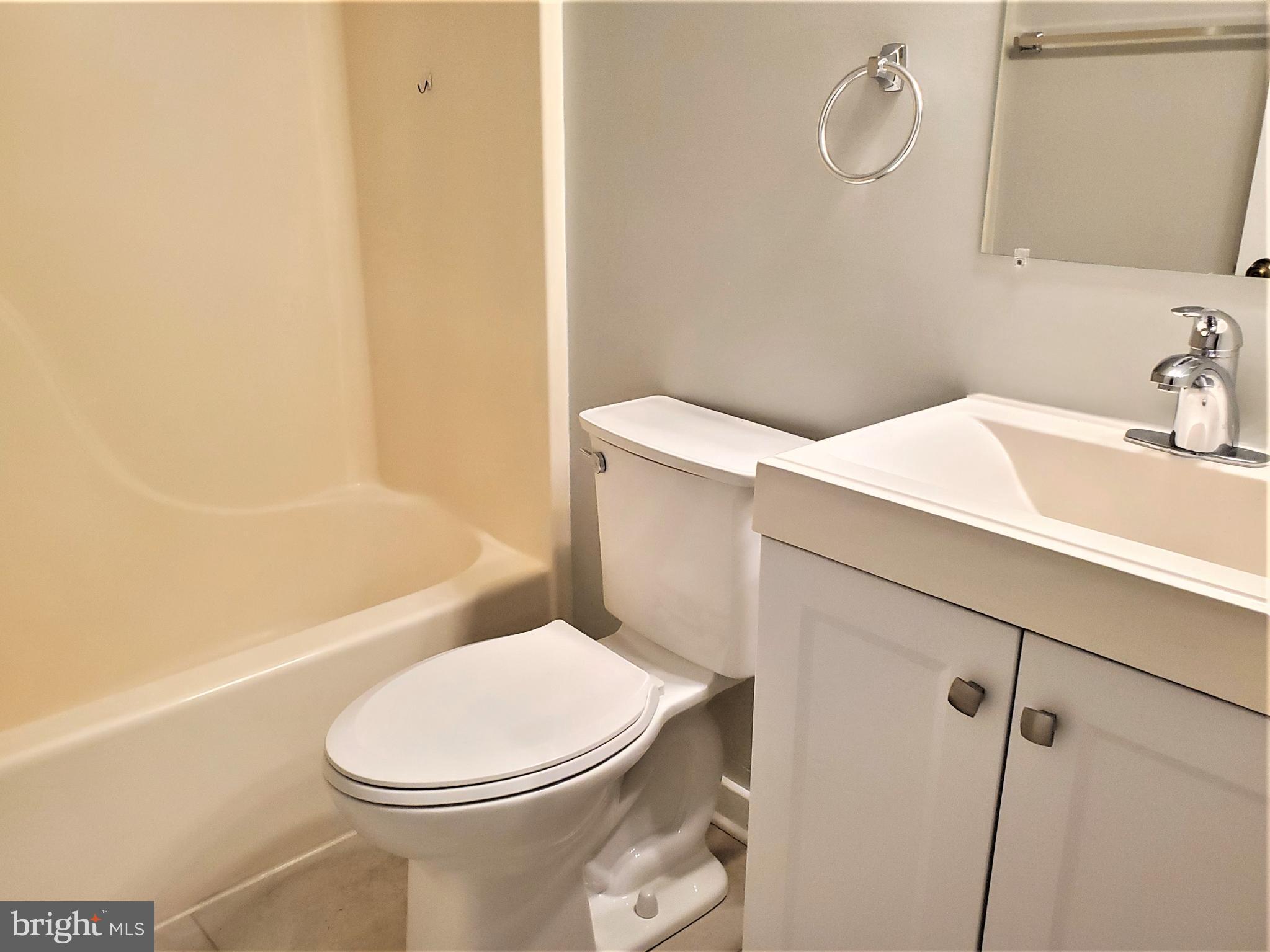 ROCKCREST - Residential Lease