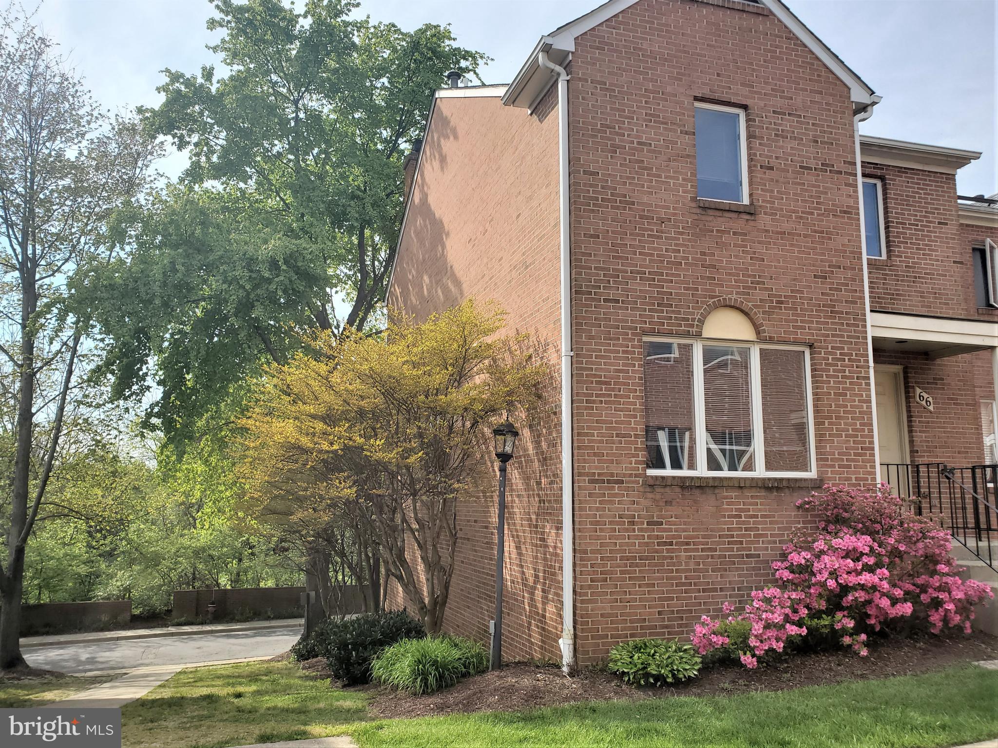 ROCKCREST - Residential Lease