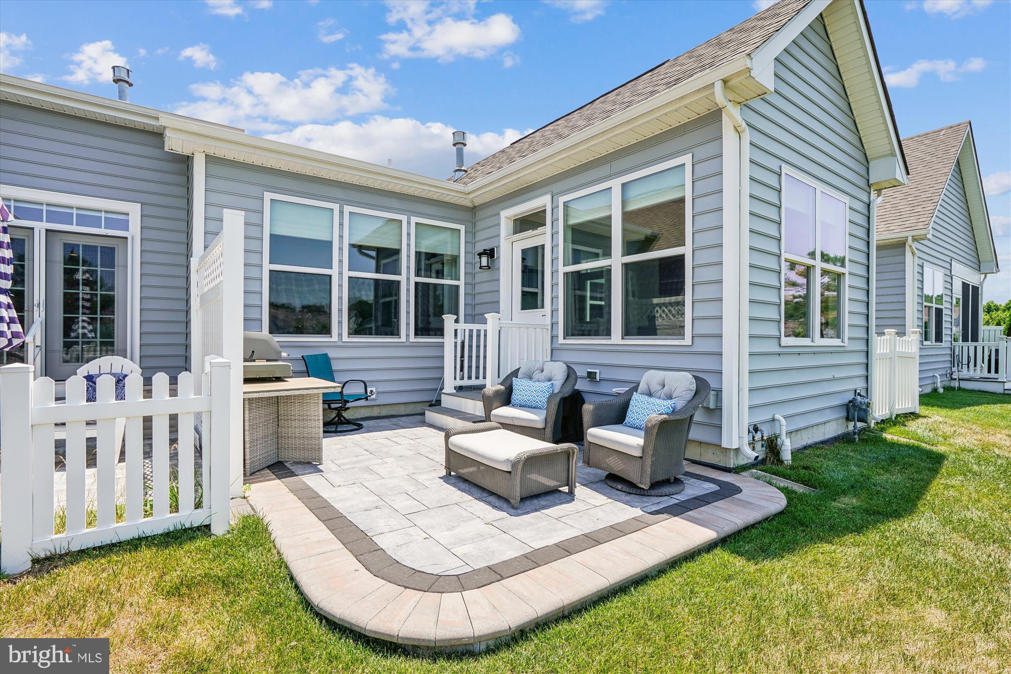 BAY BRIDGE COVE - Residential