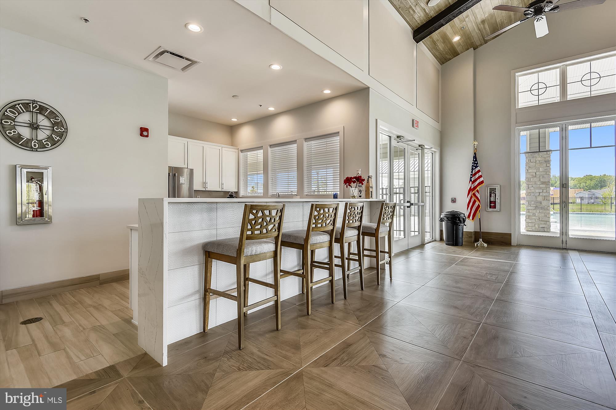 BAY BRIDGE COVE - Residential