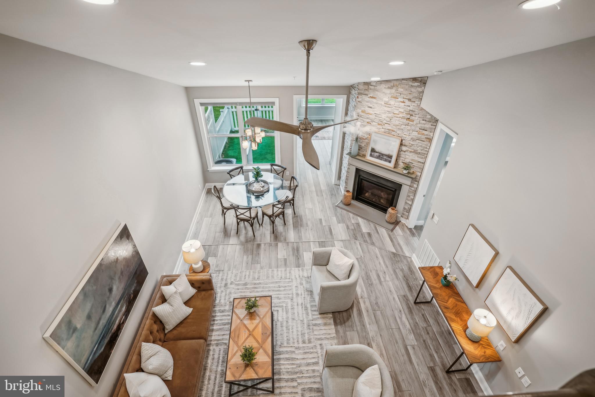 BAY BRIDGE COVE - Residential