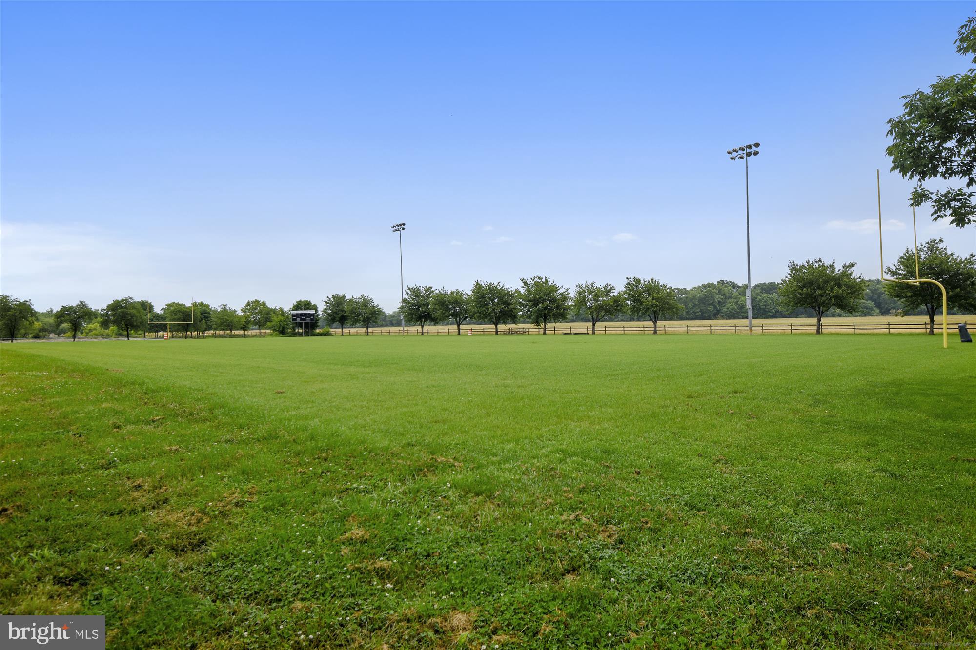 BAY BRIDGE COVE - Residential