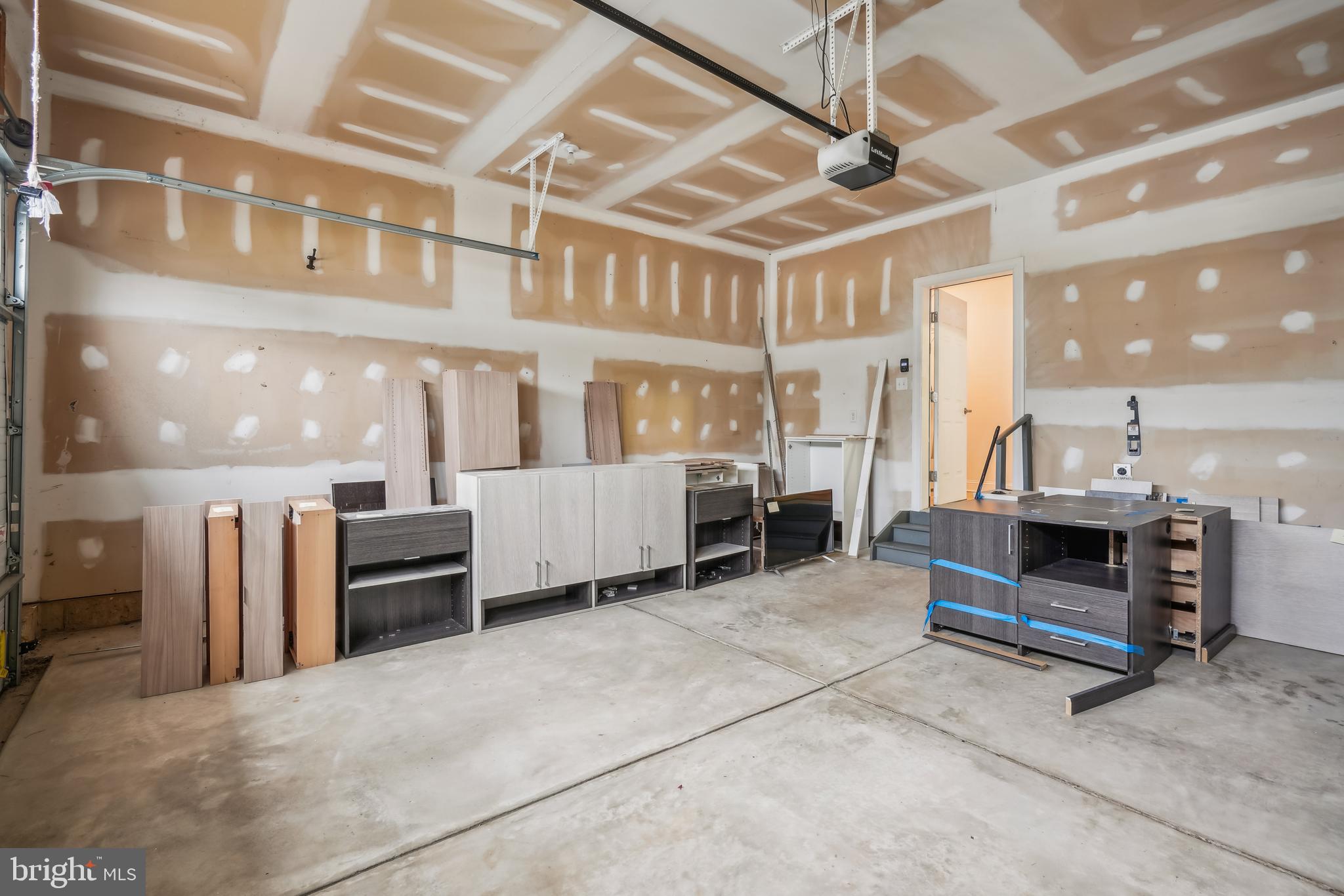 BAY BRIDGE COVE - Residential