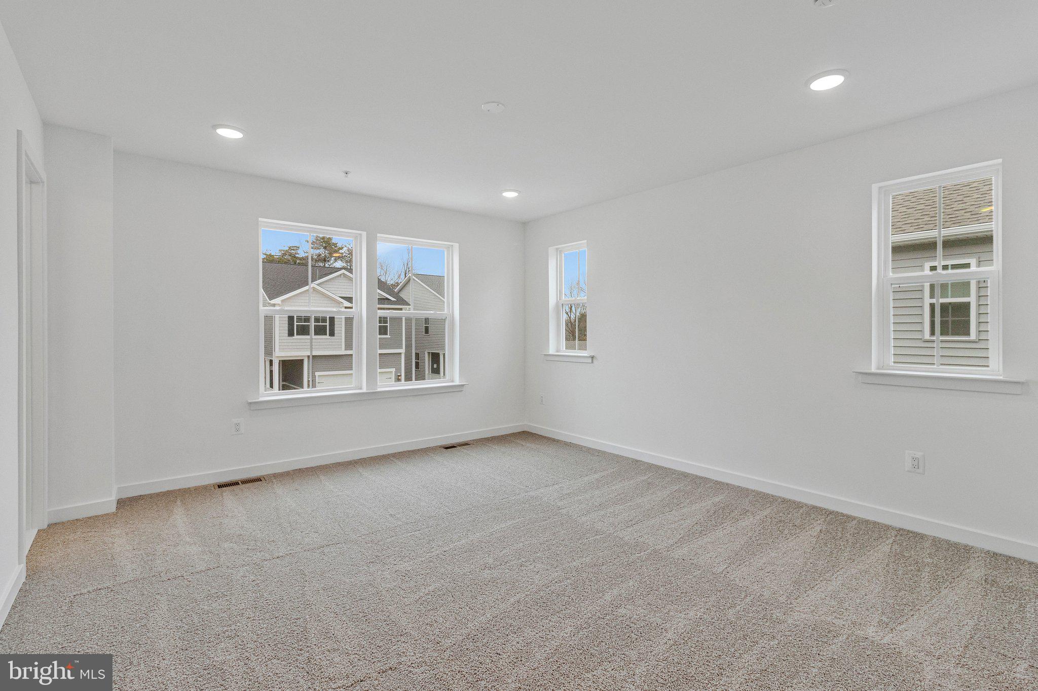 ENCLAVE AT ARUNDEL HILLS - Residential