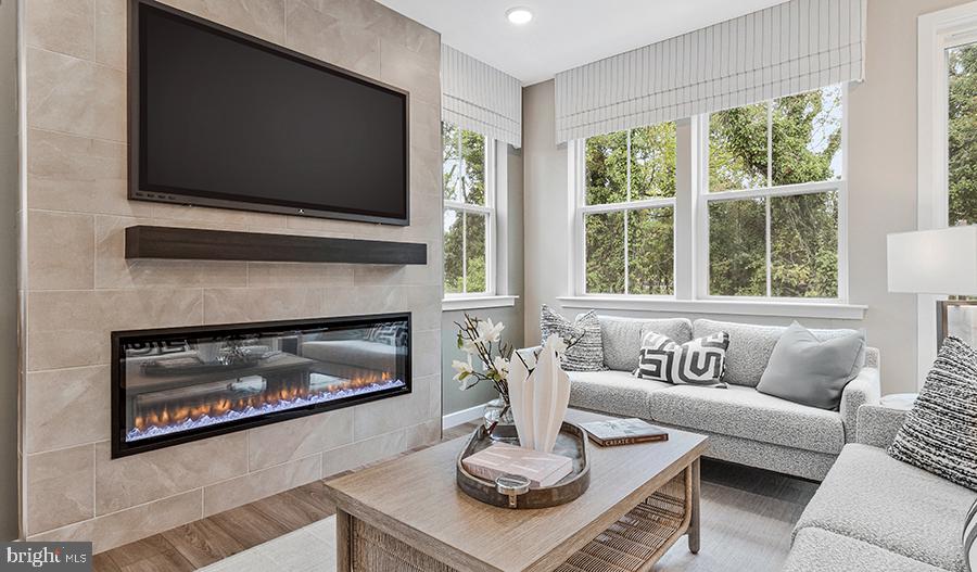 ENCLAVE AT ARUNDEL HILLS - Residential