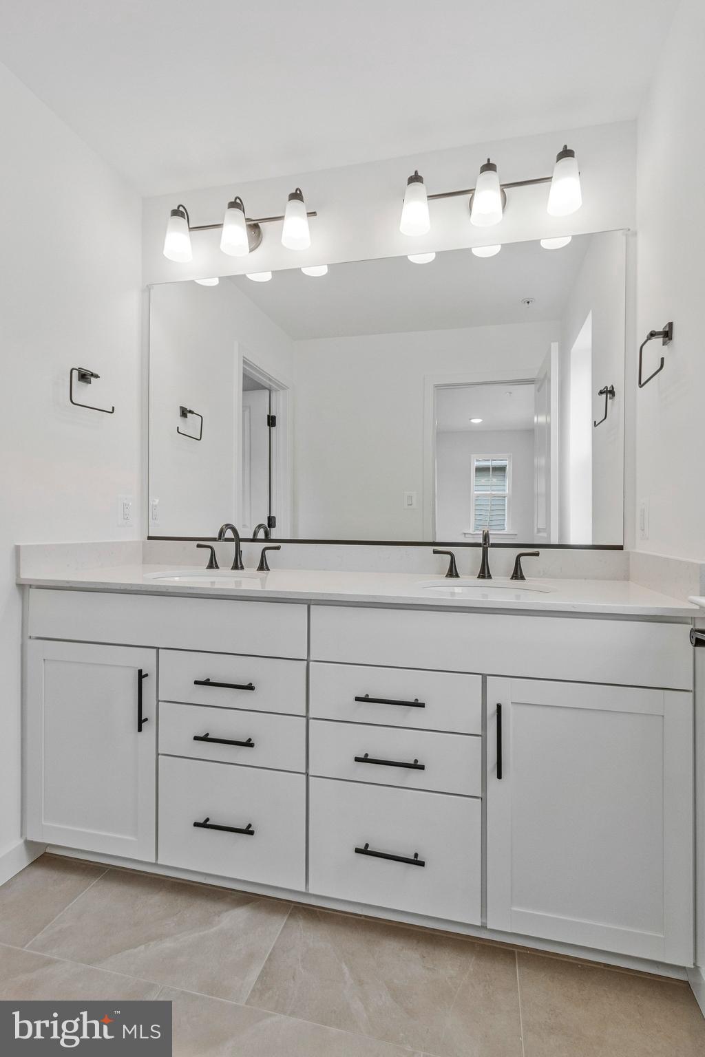 ENCLAVE AT ARUNDEL HILLS - Residential