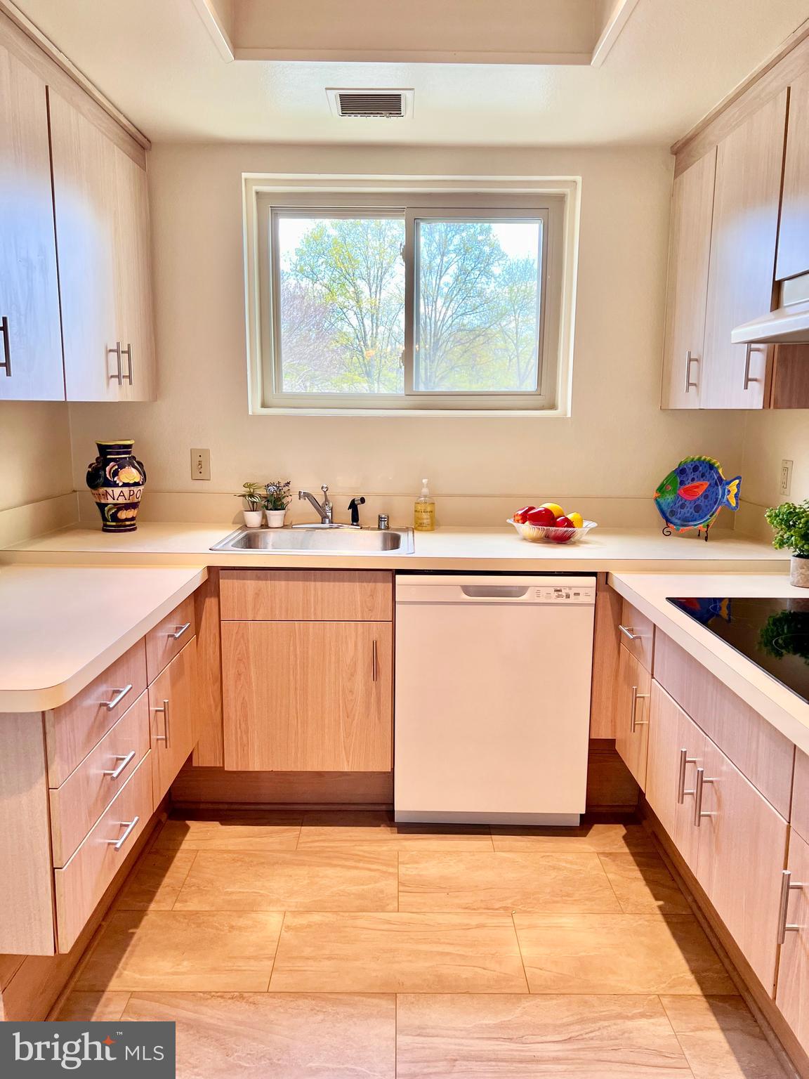 MONTGOMERY MUTUAL COOP - Residential