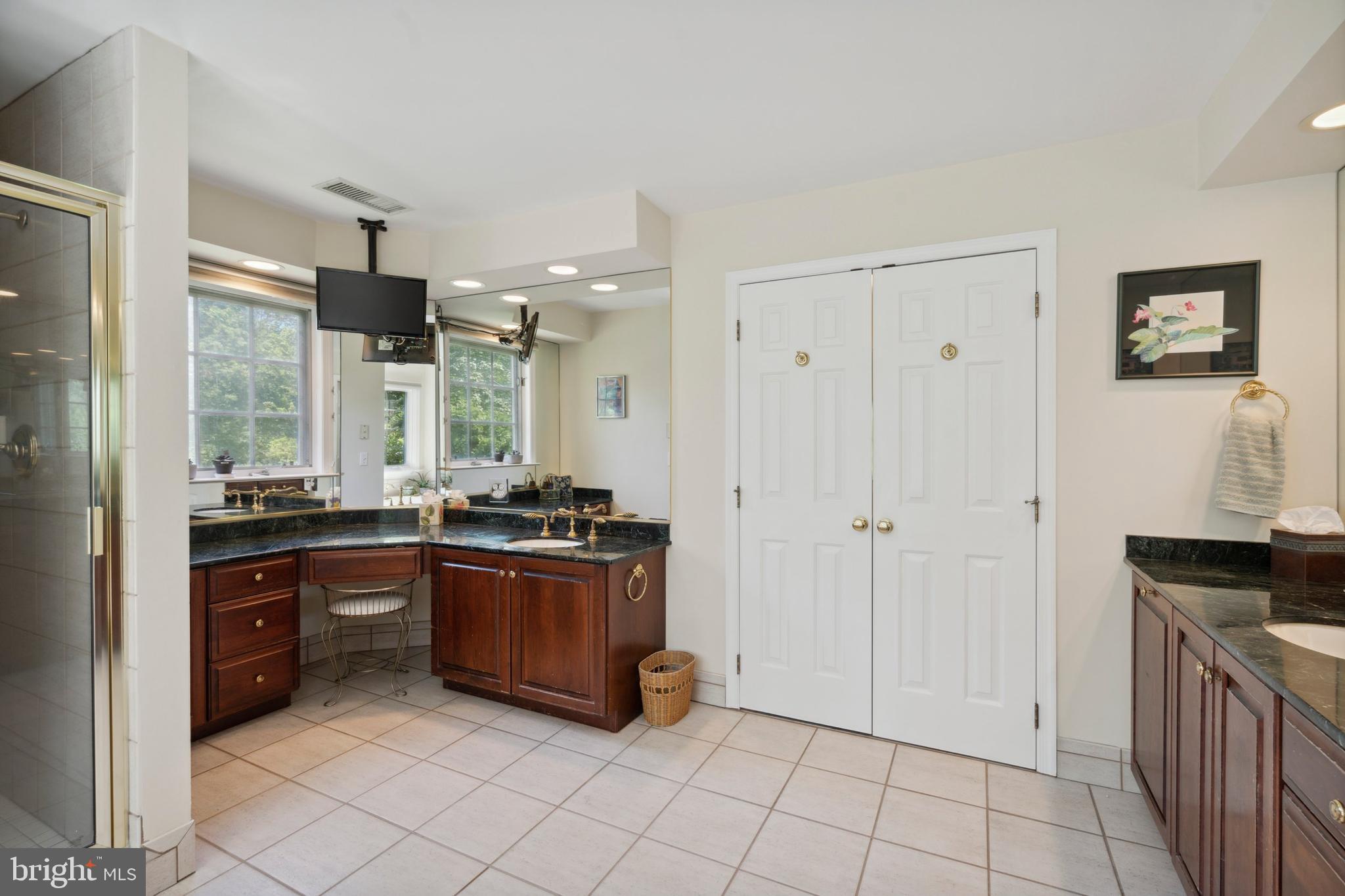 BRYN MAWR - Residential