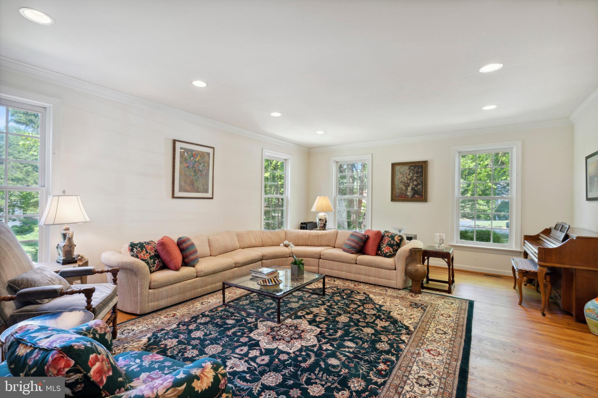 BRYN MAWR - Residential