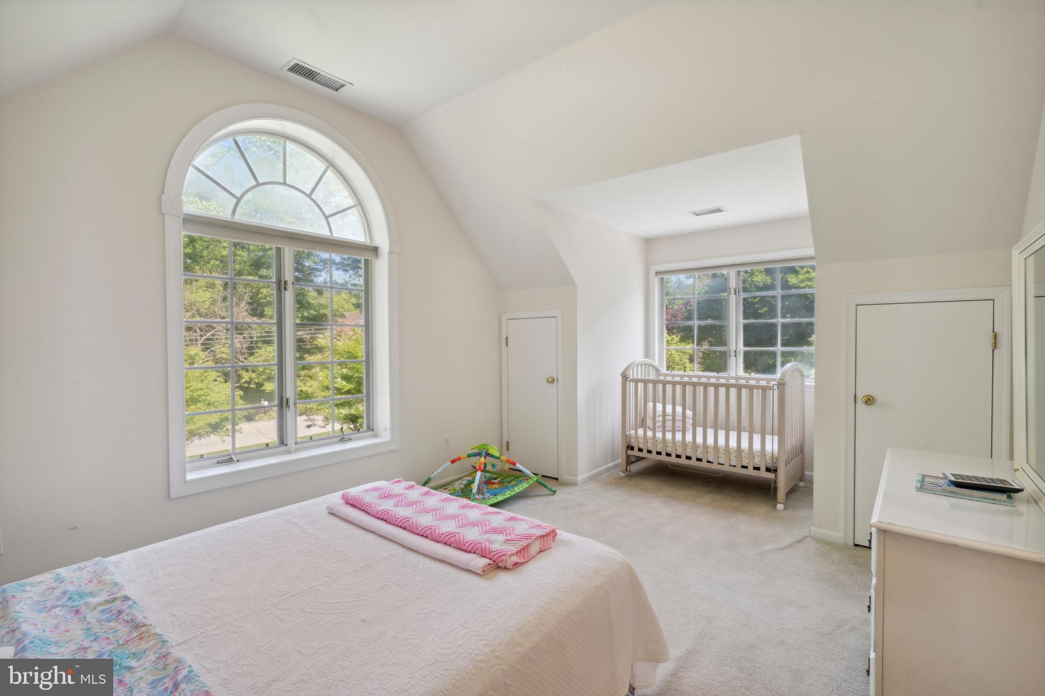 BRYN MAWR - Residential