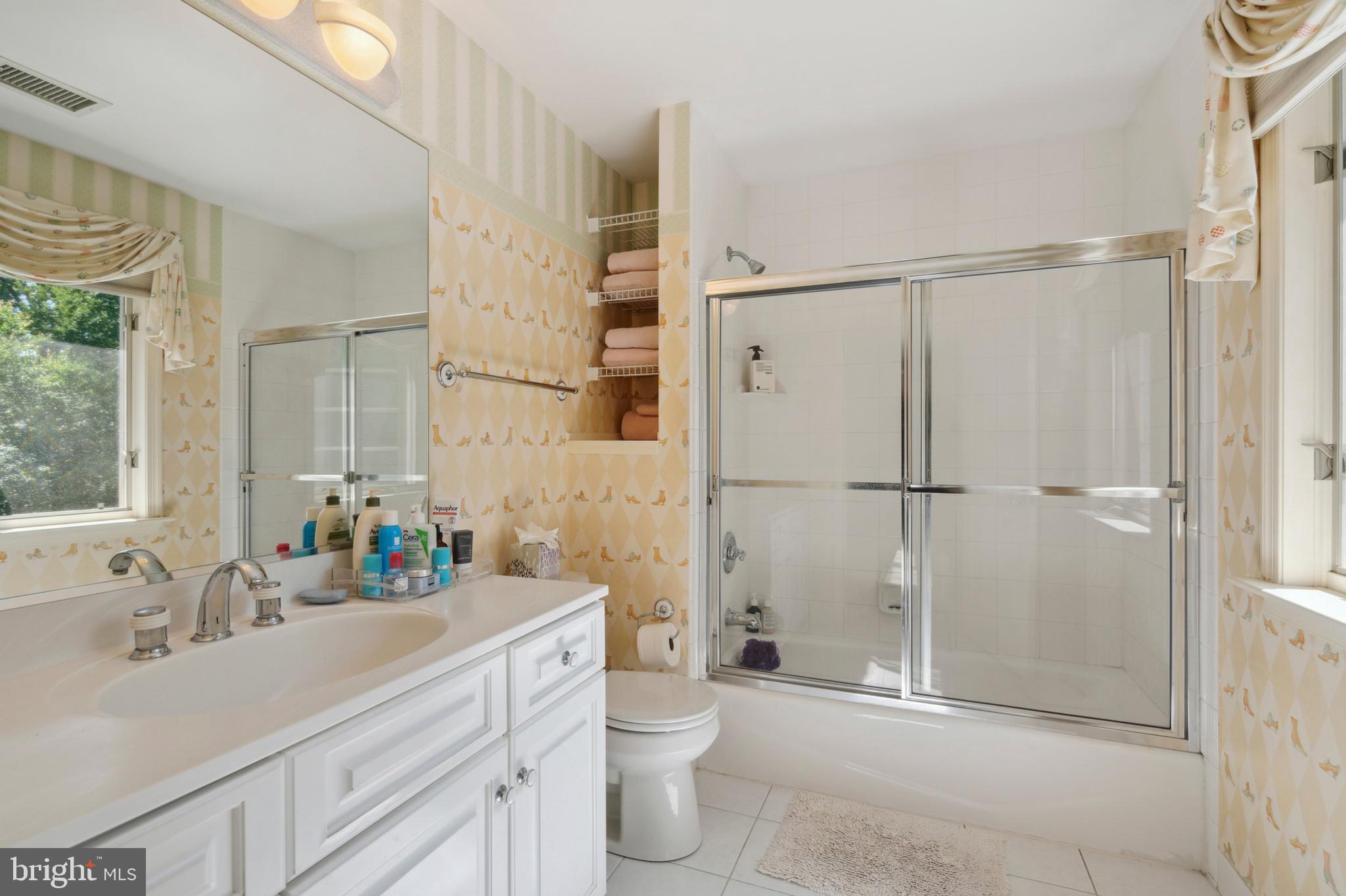 BRYN MAWR - Residential