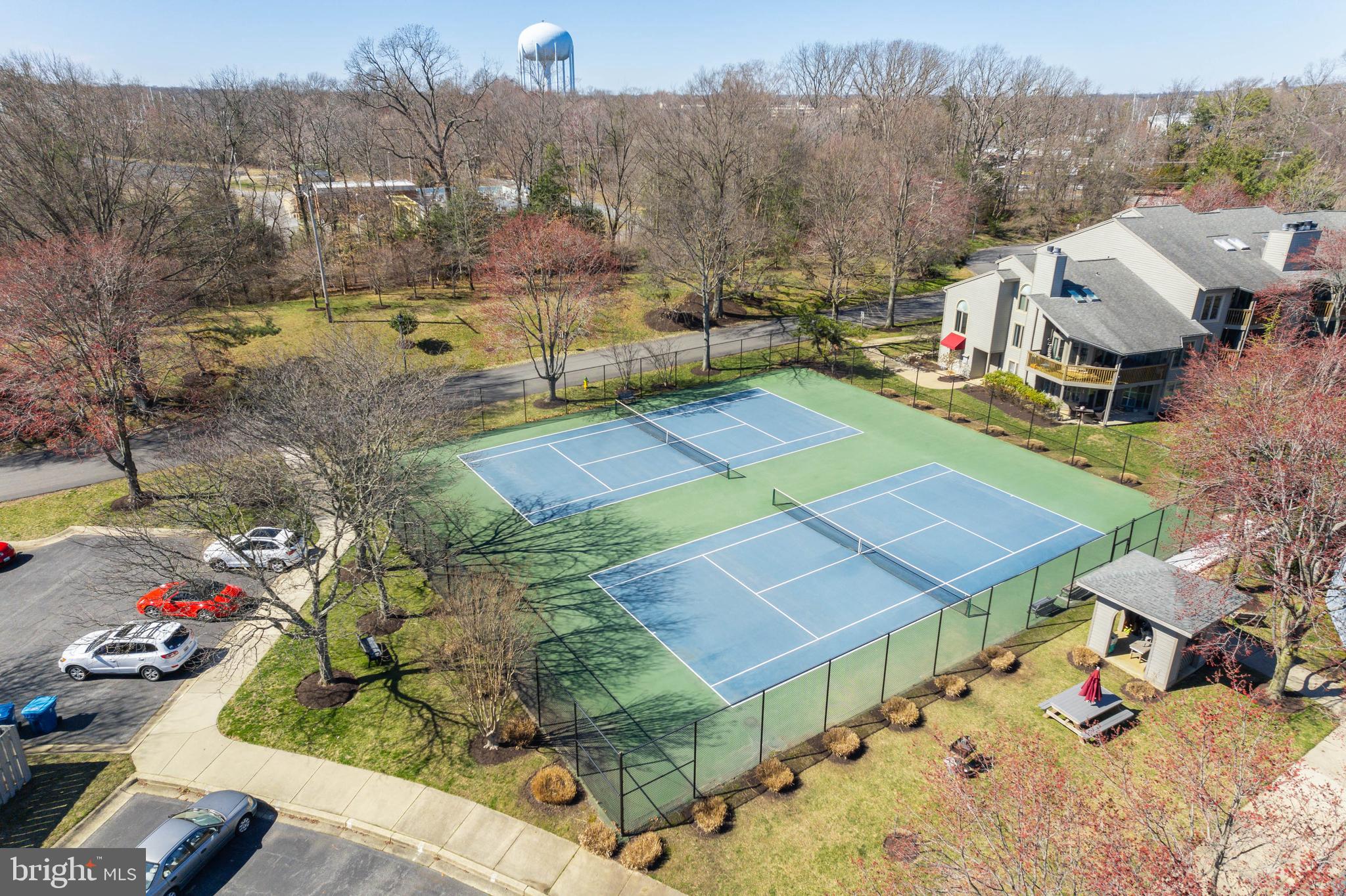 CHESAPEAKE HARBOUR - Residential