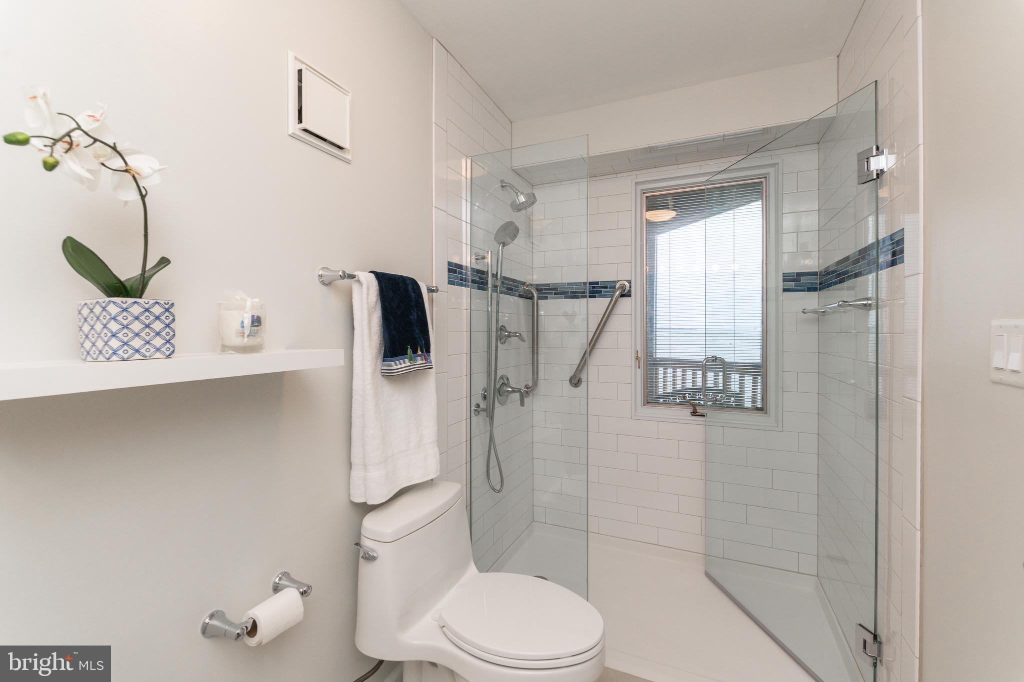 CHESAPEAKE HARBOUR - Residential