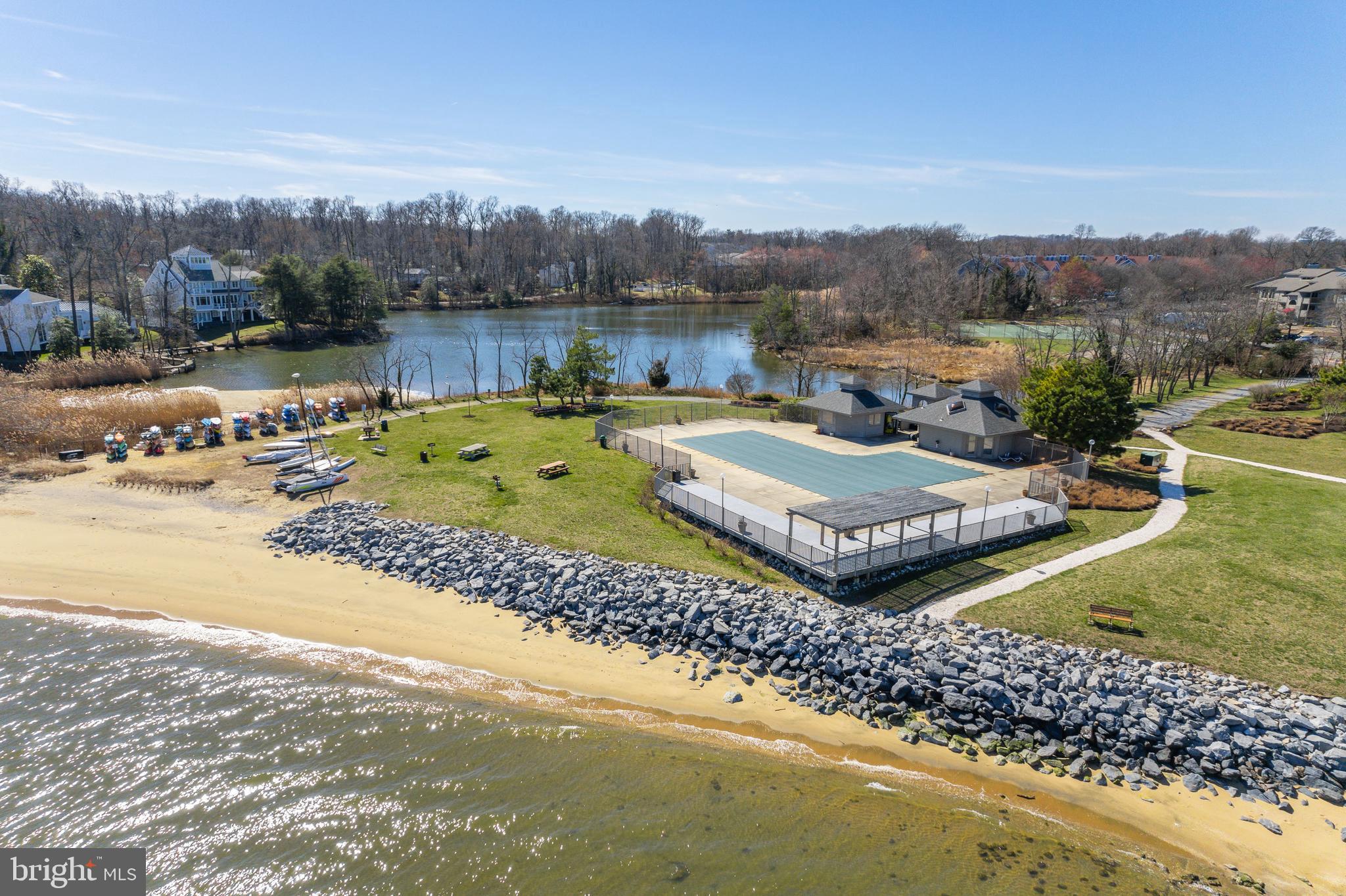 CHESAPEAKE HARBOUR - Residential