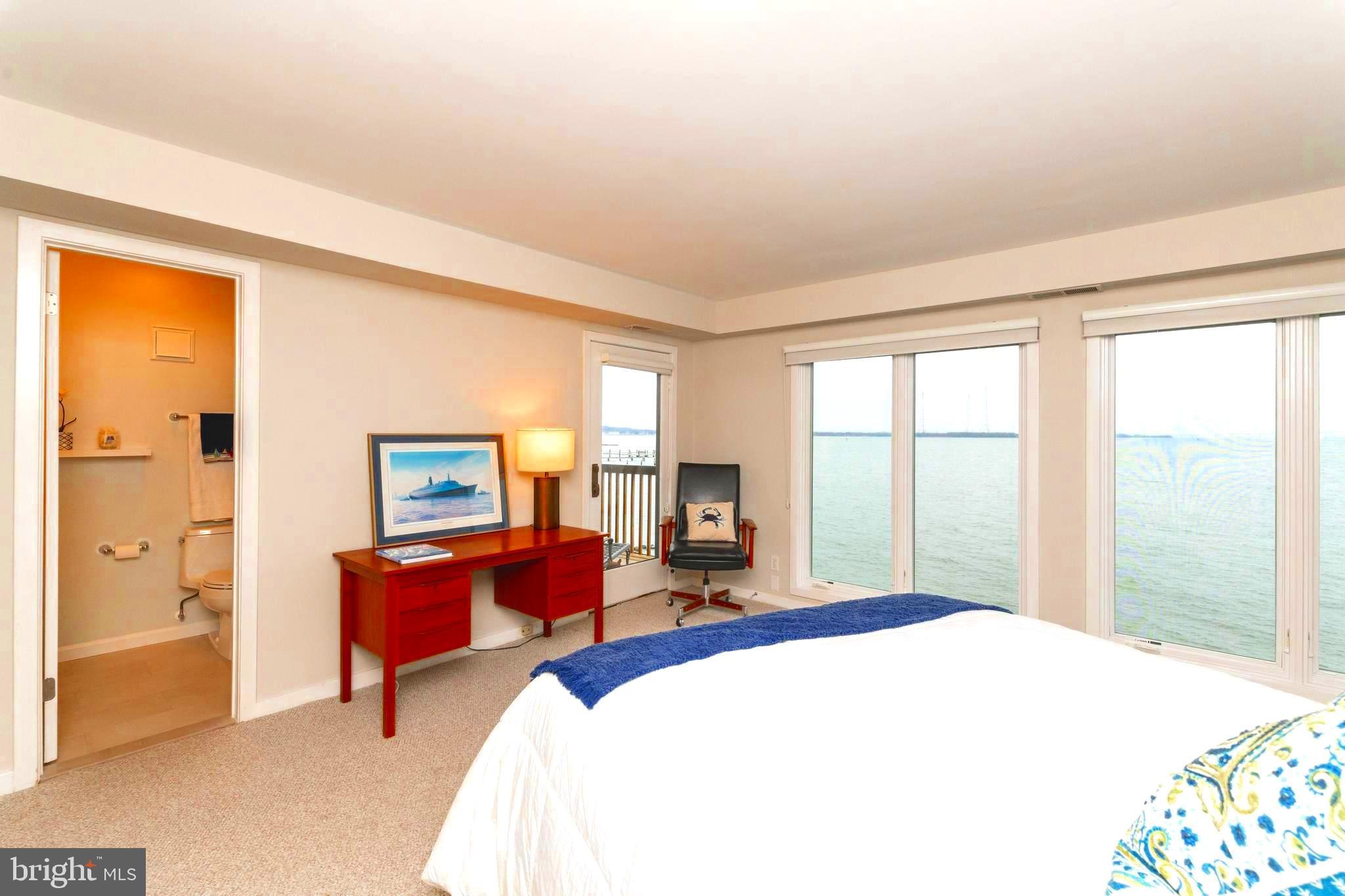 CHESAPEAKE HARBOUR - Residential