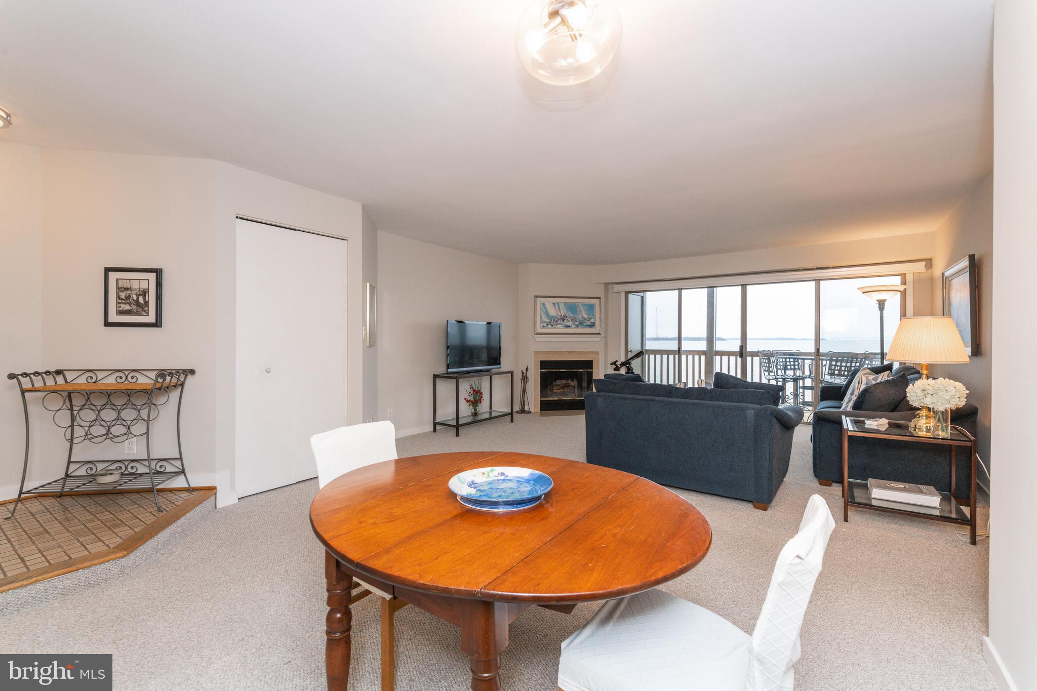 CHESAPEAKE HARBOUR - Residential