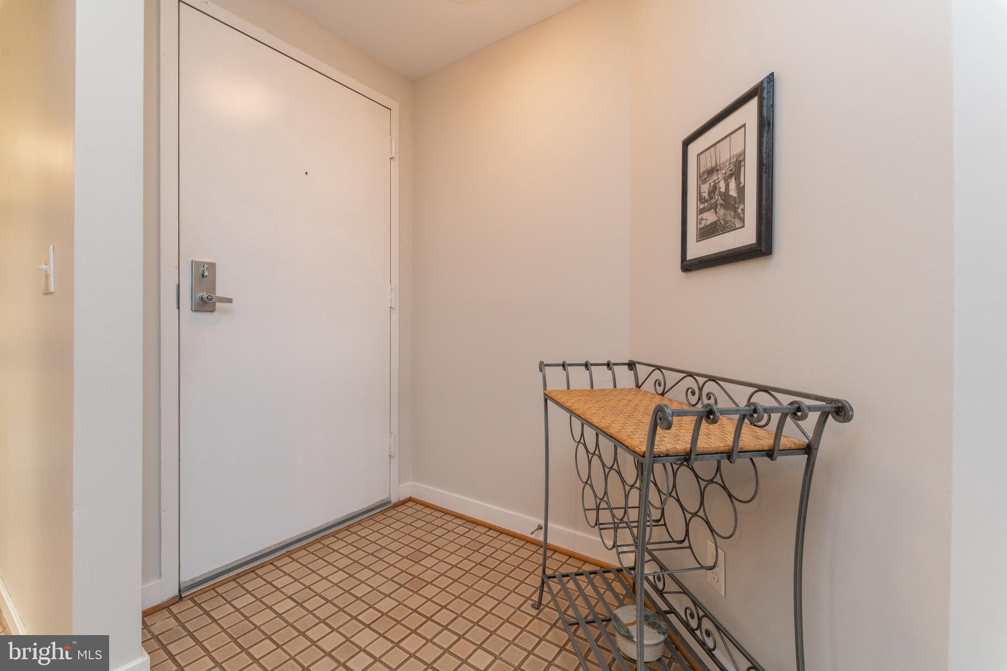 CHESAPEAKE HARBOUR - Residential