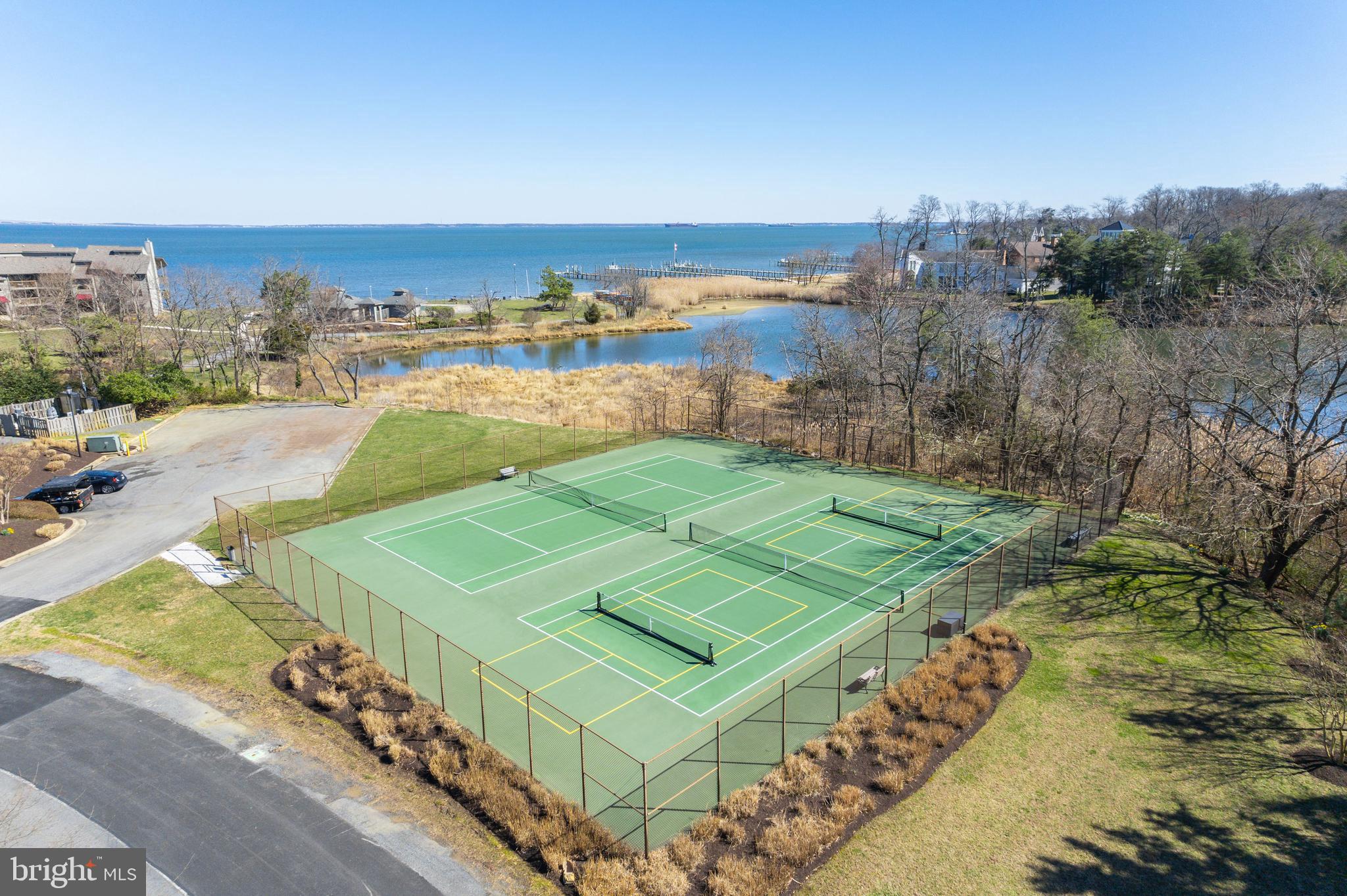 CHESAPEAKE HARBOUR - Residential