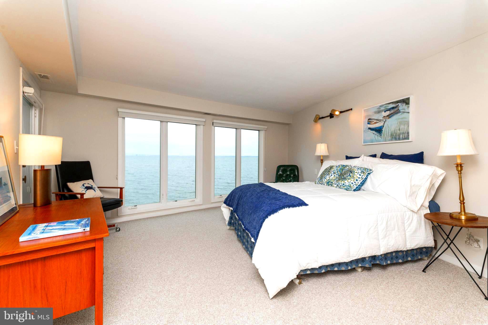 CHESAPEAKE HARBOUR - Residential