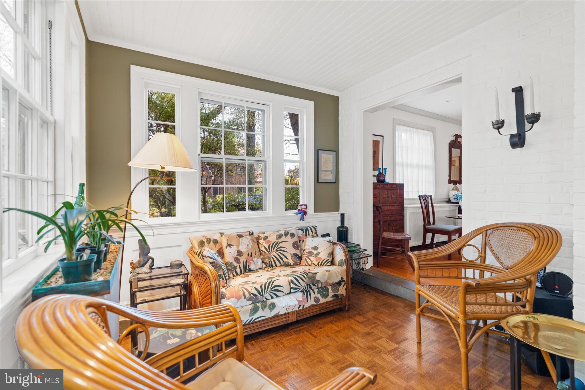 WAWASET PARK - Residential