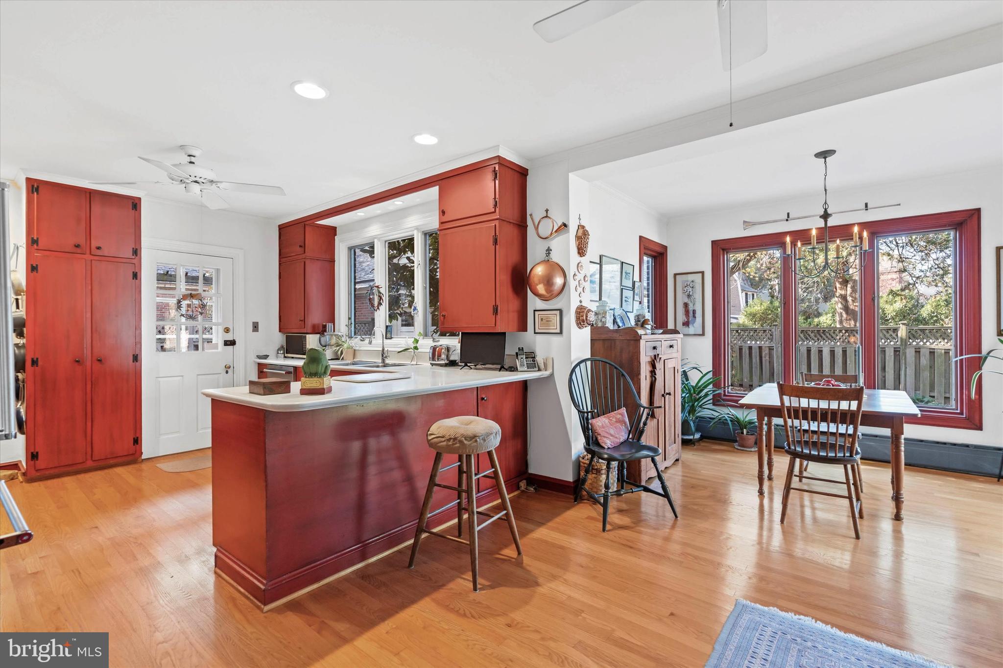 WAWASET PARK - Residential