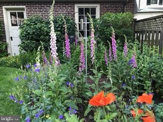 WAWASET PARK - Residential