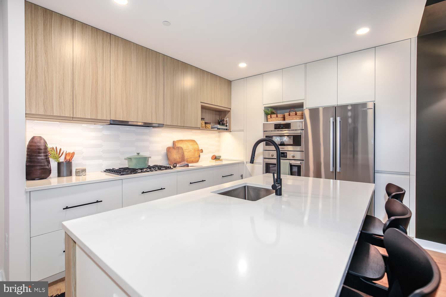255 W. FALLS STATION BOULEVARD 209