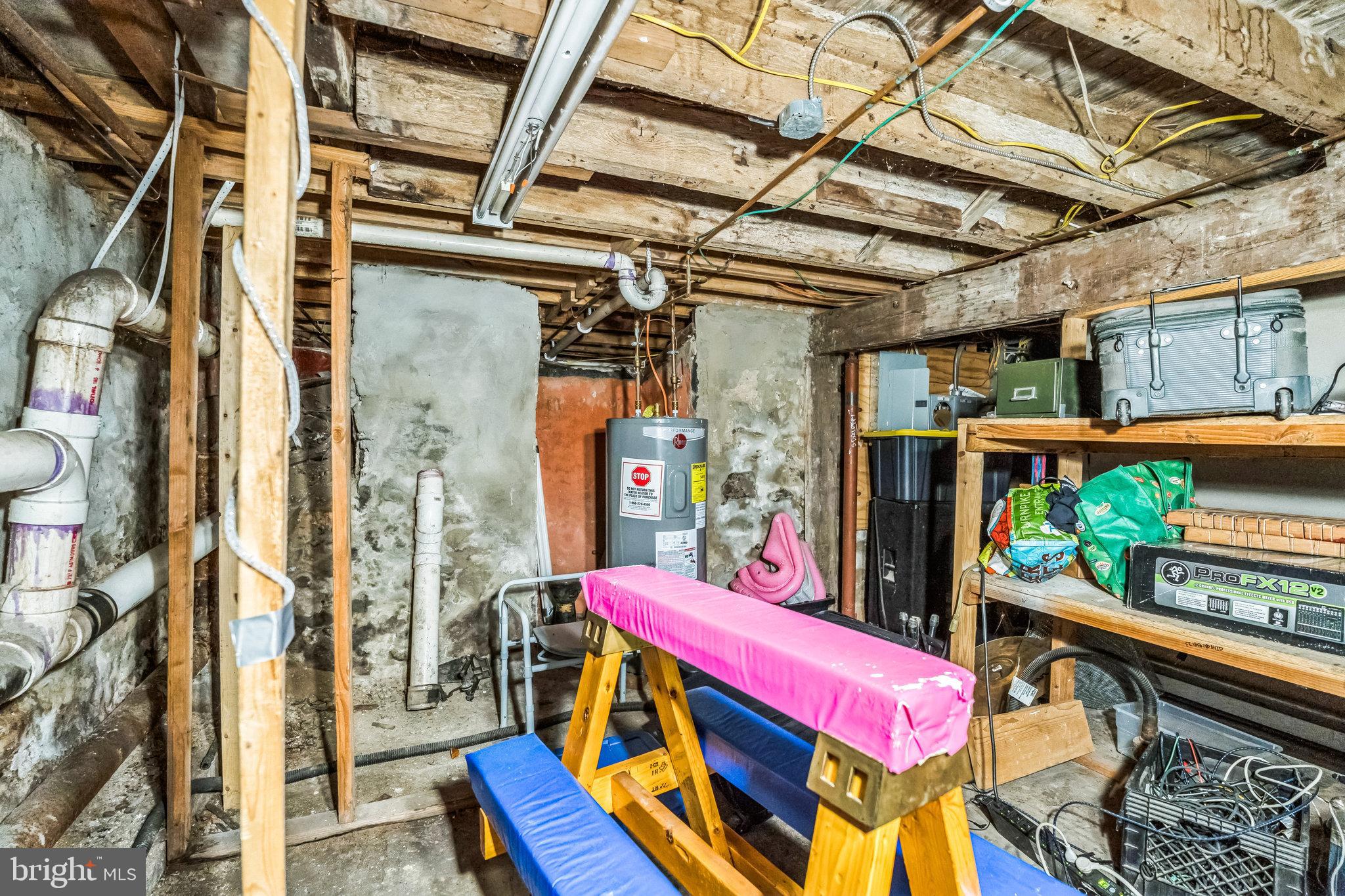 POINT BREEZE - Residential