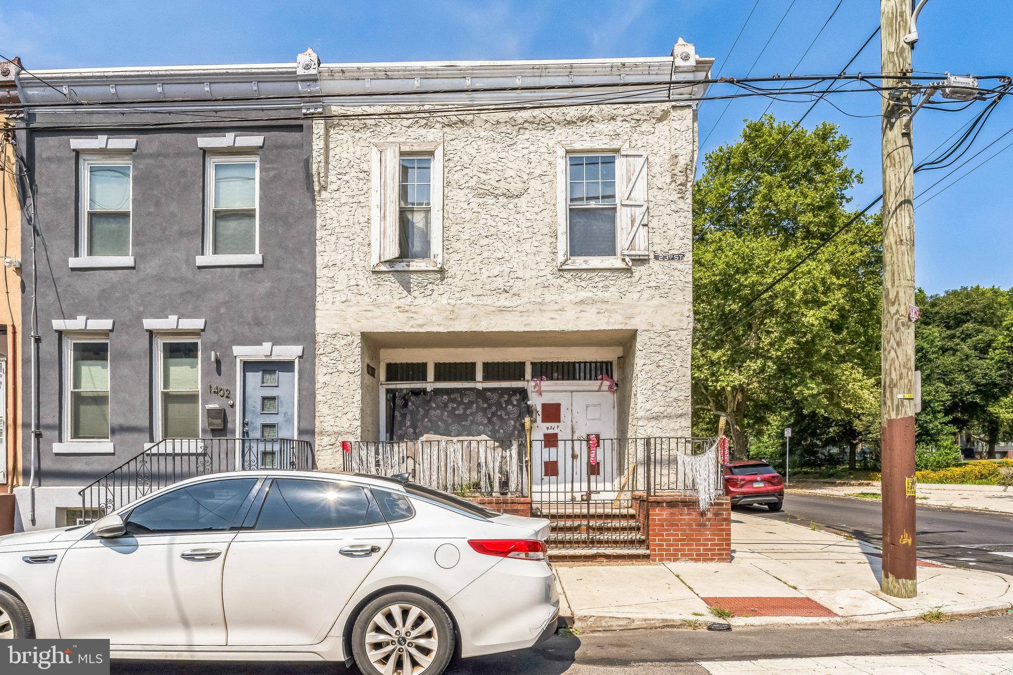 POINT BREEZE - Residential