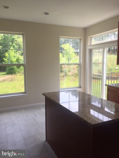 SEVEN OAKS - Residential Lease