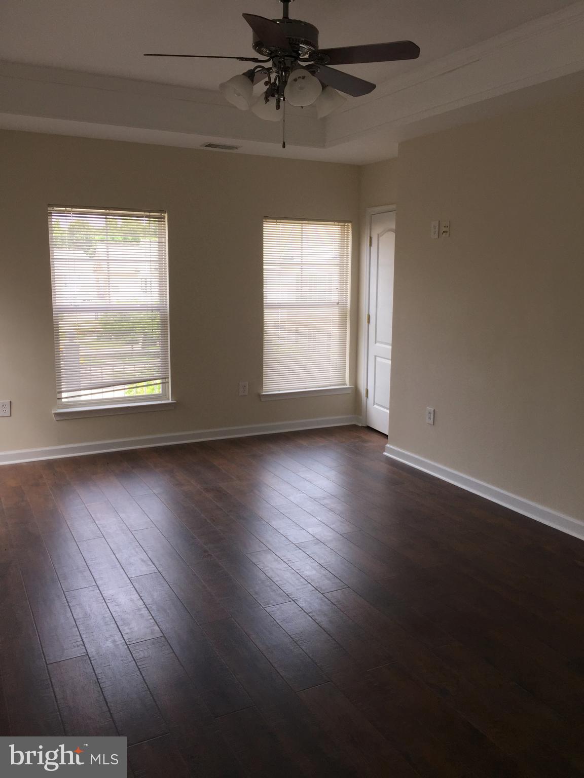 SEVEN OAKS - Residential Lease