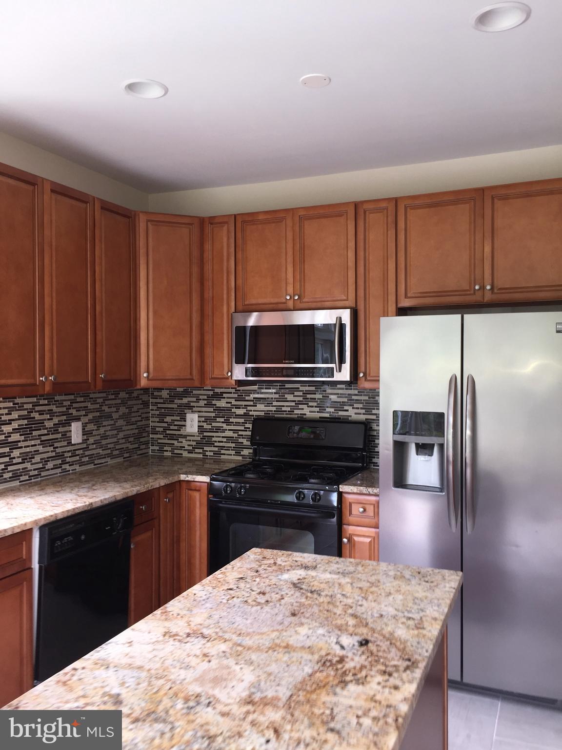 SEVEN OAKS - Residential Lease