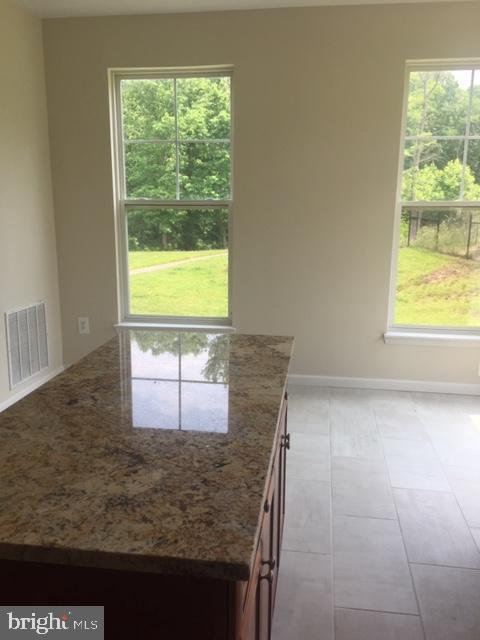 SEVEN OAKS - Residential Lease