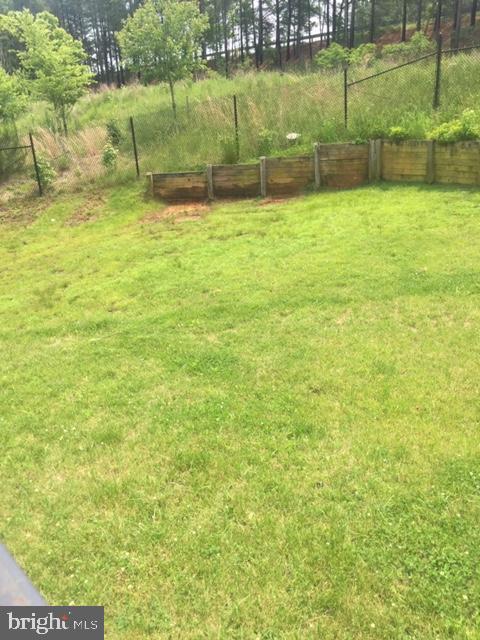 SEVEN OAKS - Residential Lease