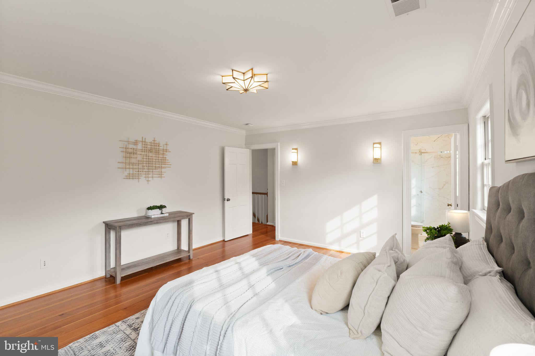 BEVERLY HILLS - Residential