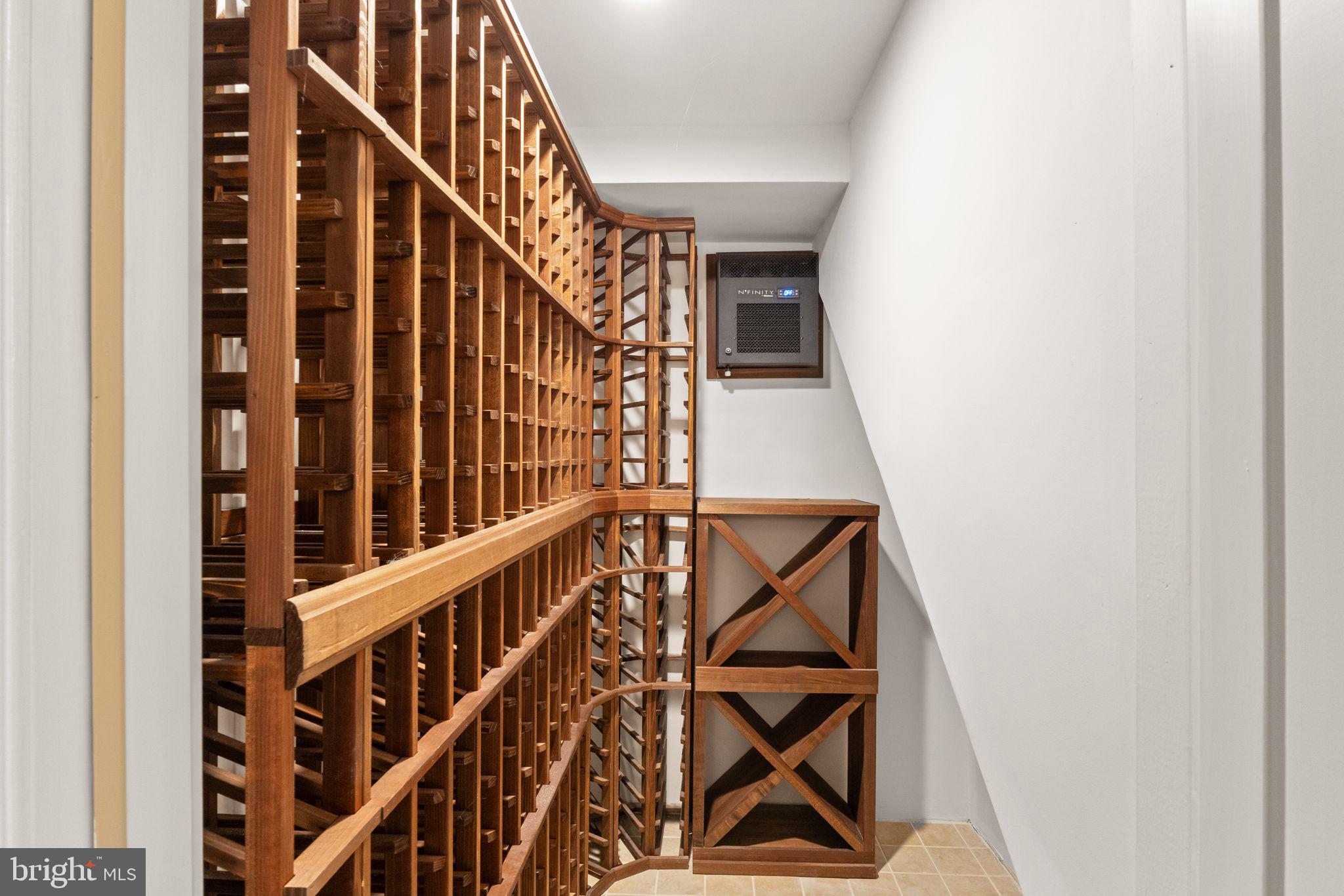 BEVERLY HILLS - Residential