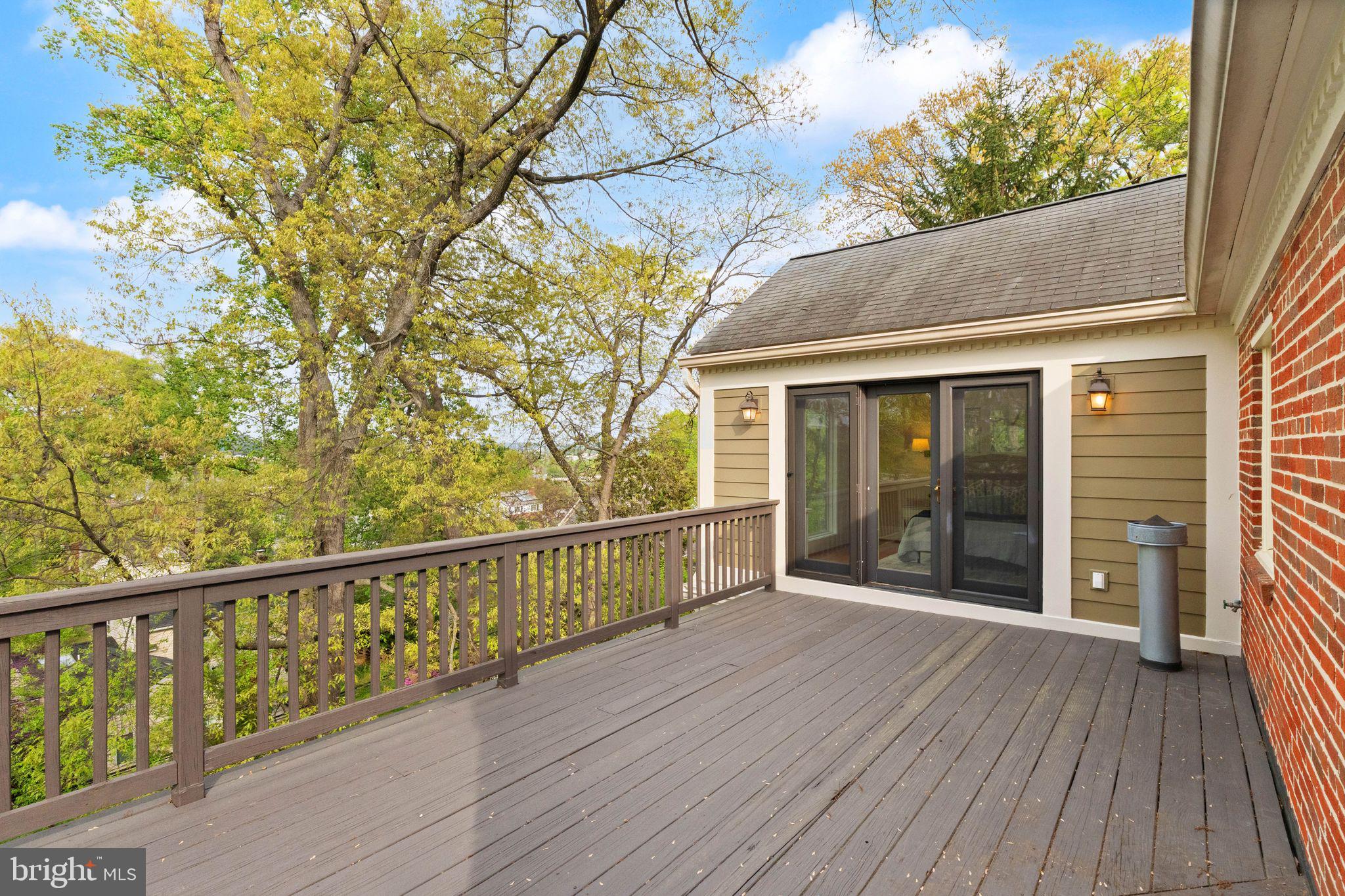 BEVERLY HILLS - Residential