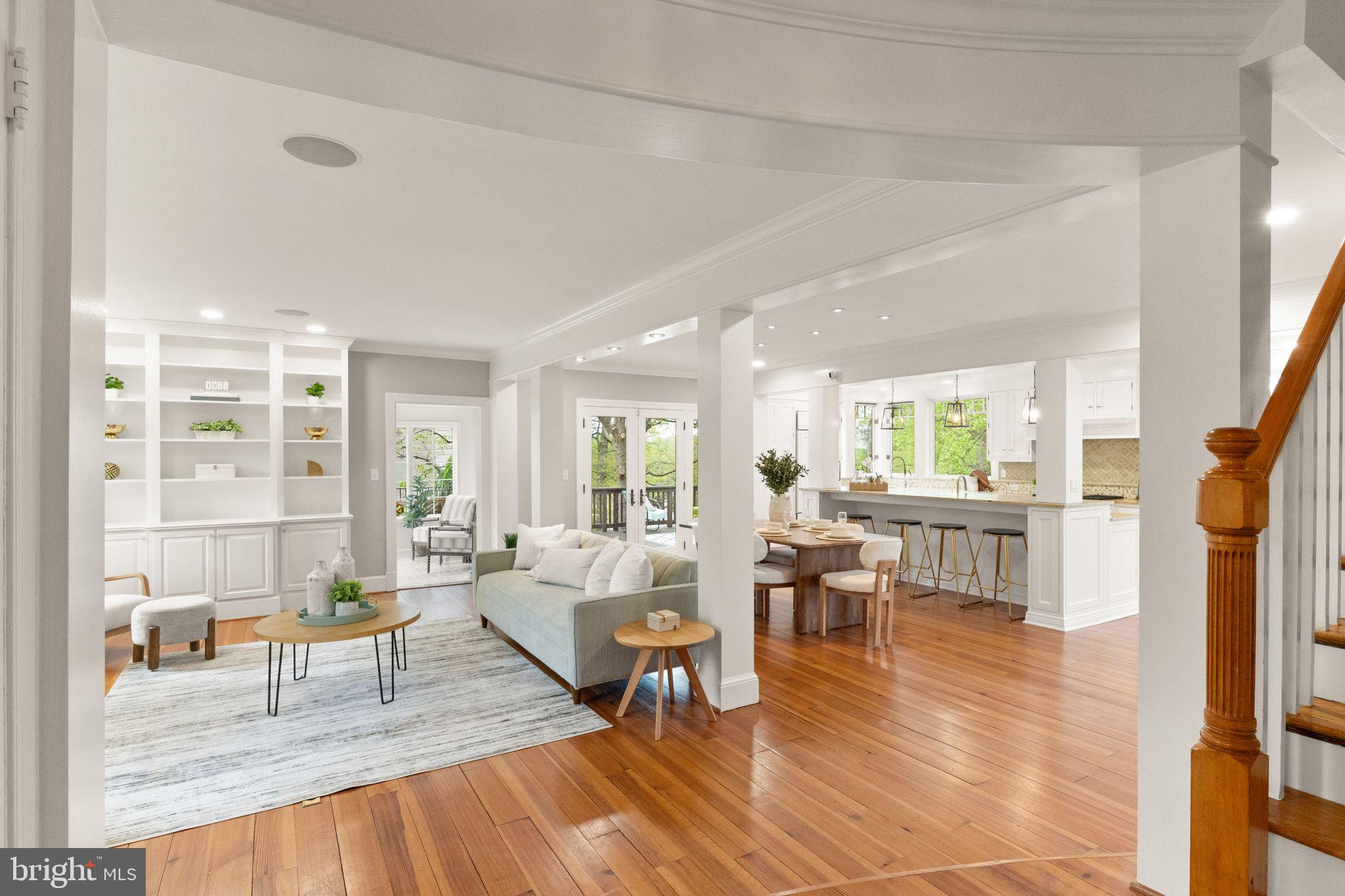 BEVERLY HILLS - Residential