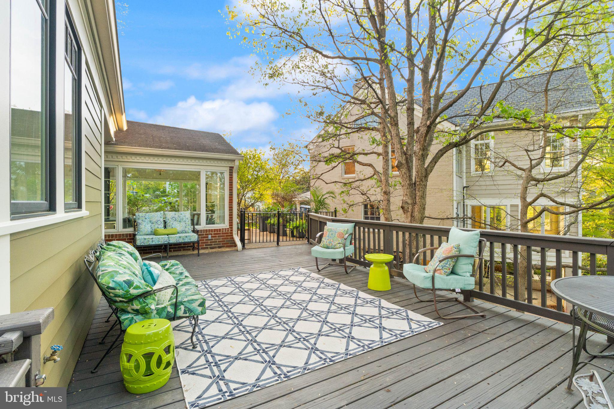 BEVERLY HILLS - Residential