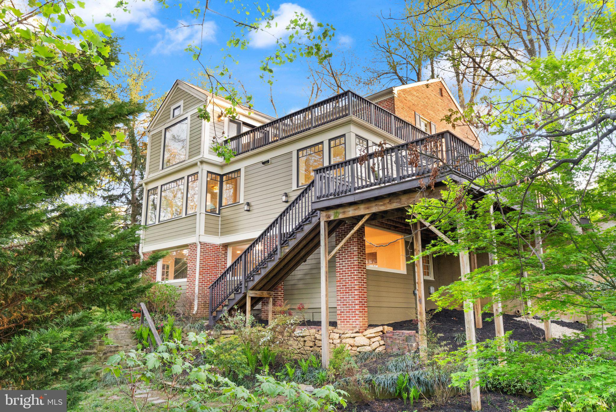 BEVERLY HILLS - Residential