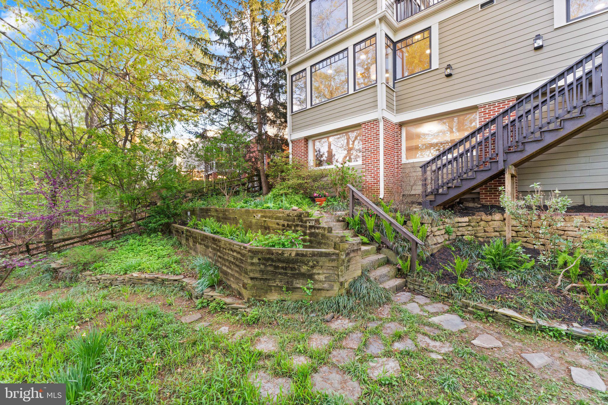 BEVERLY HILLS - Residential