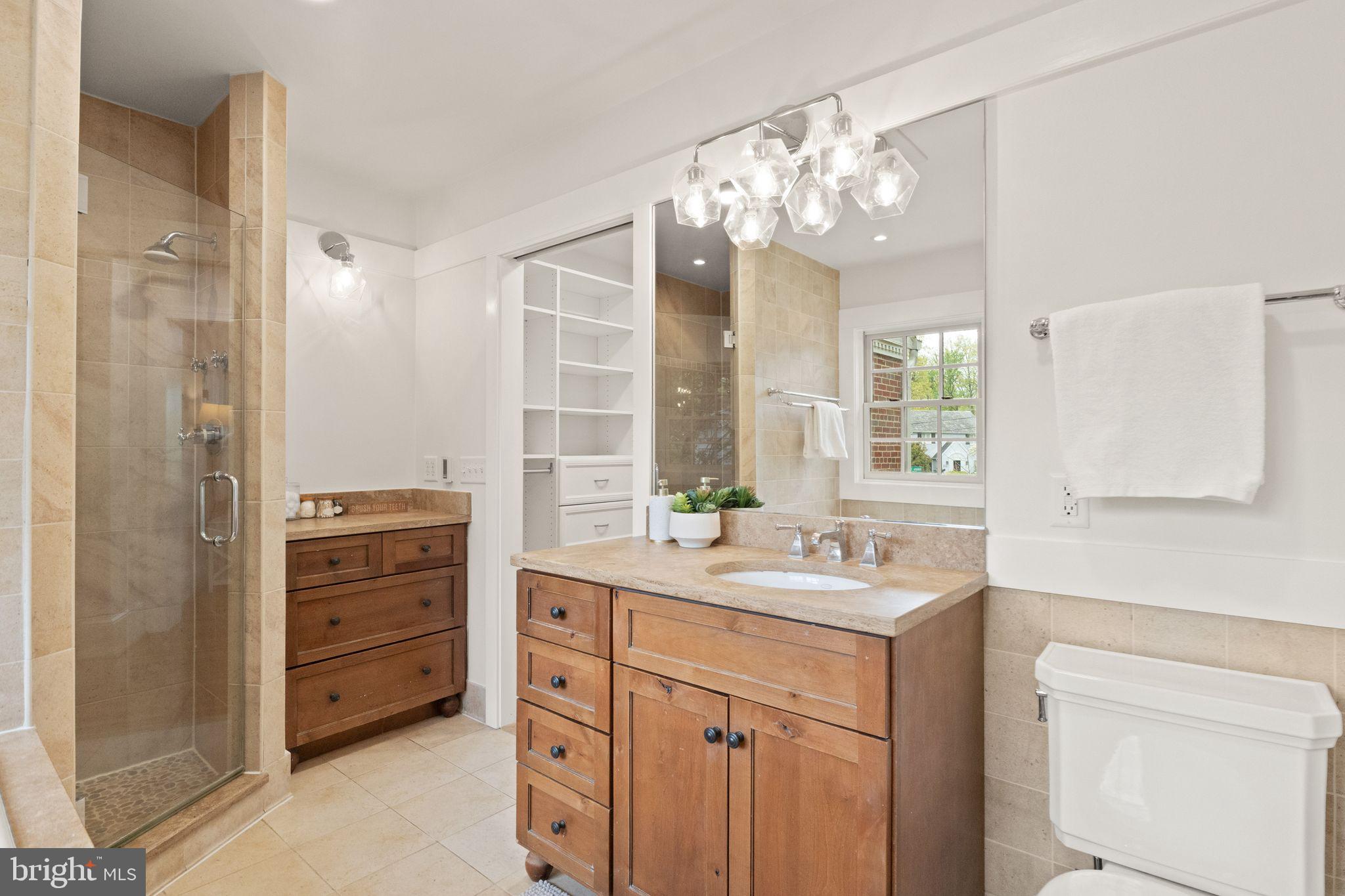 BEVERLY HILLS - Residential