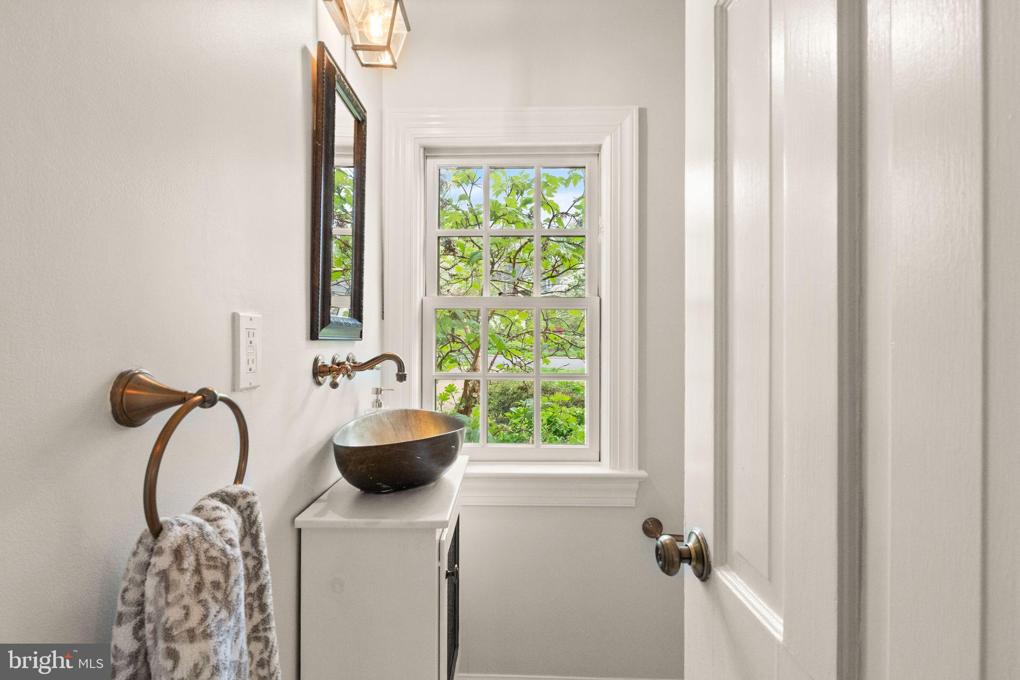 BEVERLY HILLS - Residential